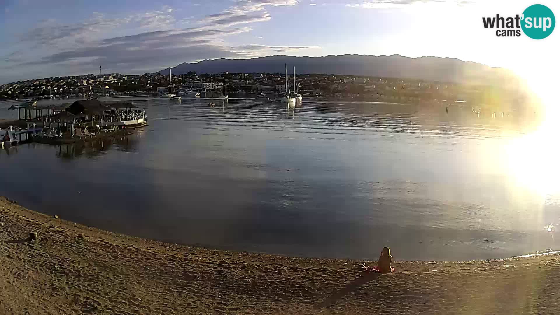 Novalja livecam – plage de la ville
