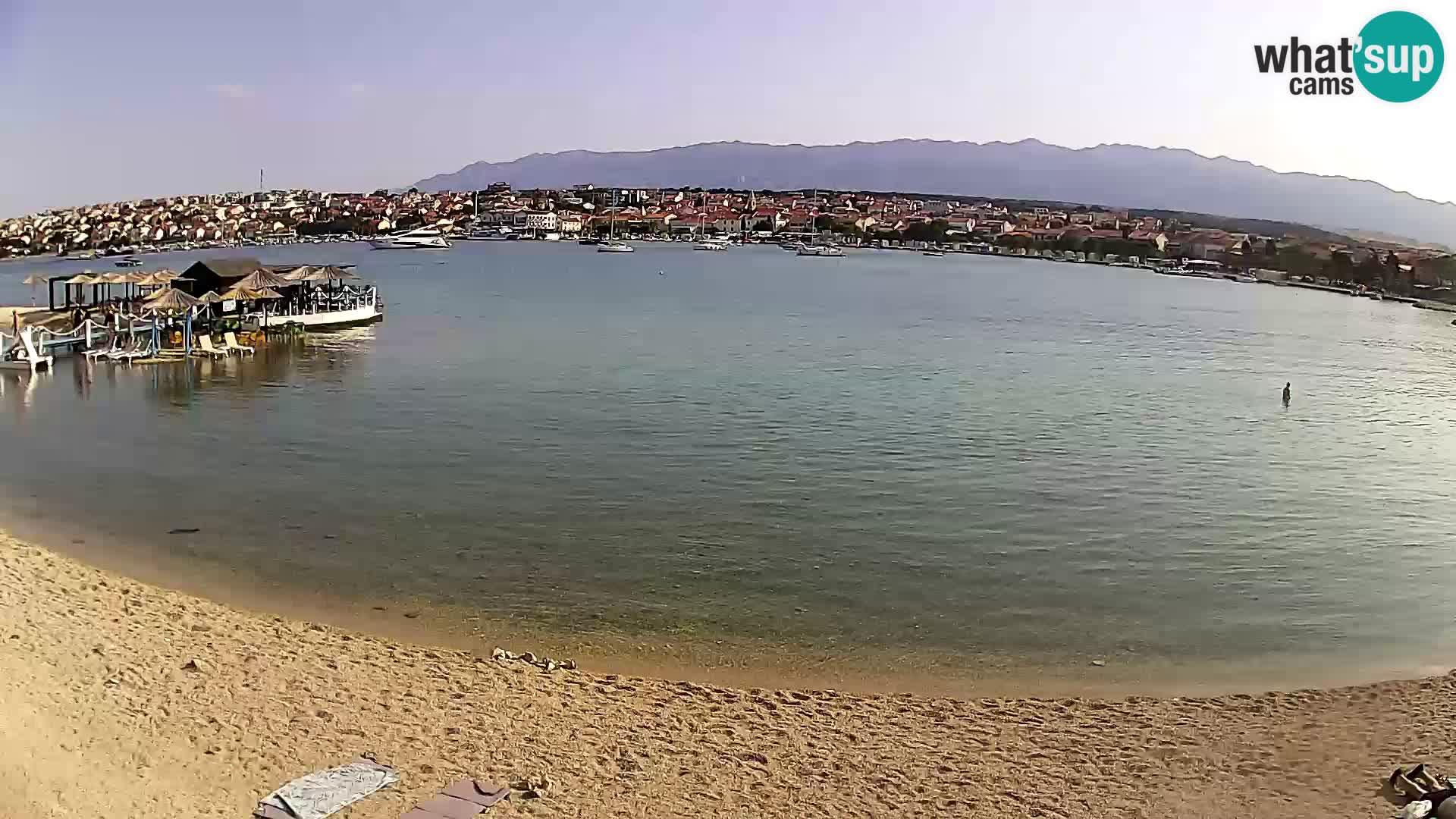 Novalja en vivo – playa de la ciudad