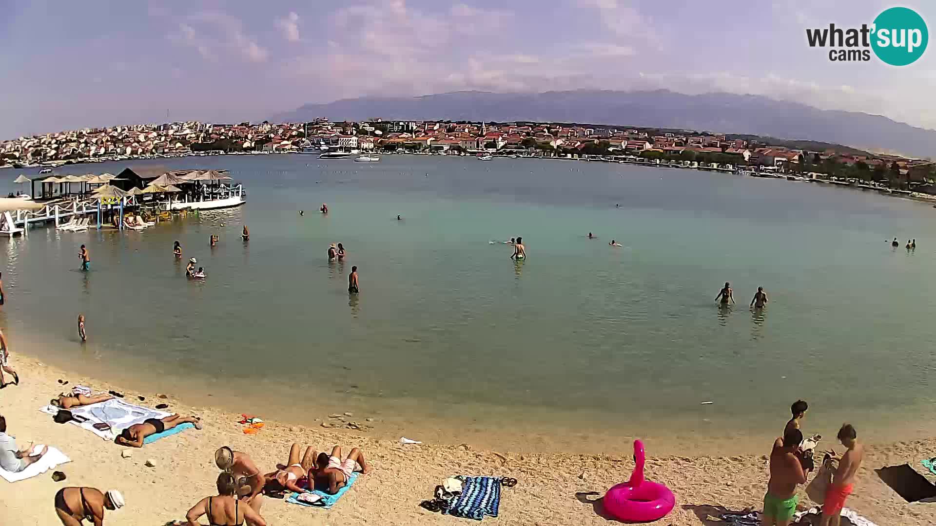 Novalja en vivo – playa de la ciudad