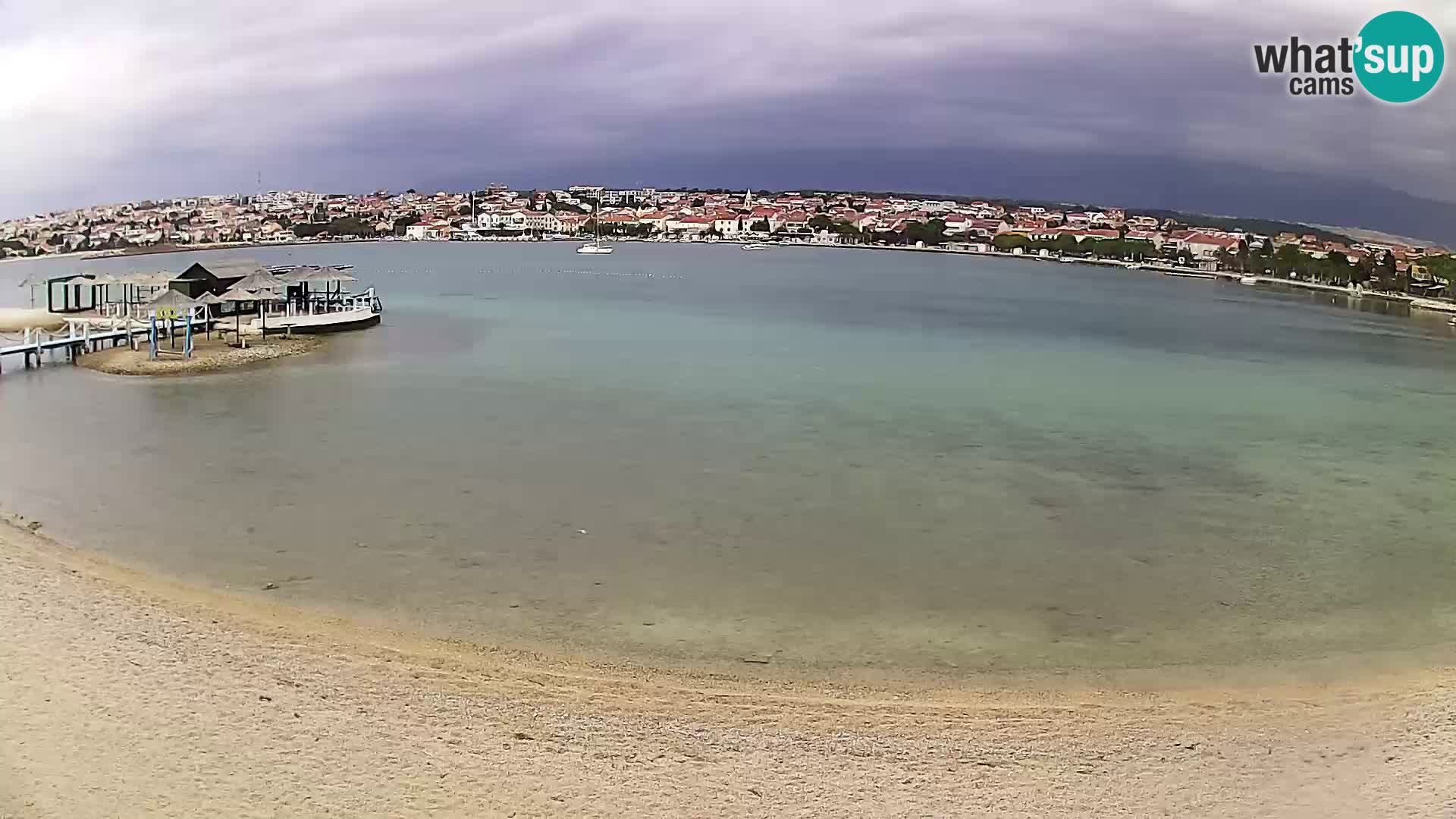 Novalja en vivo – playa de la ciudad