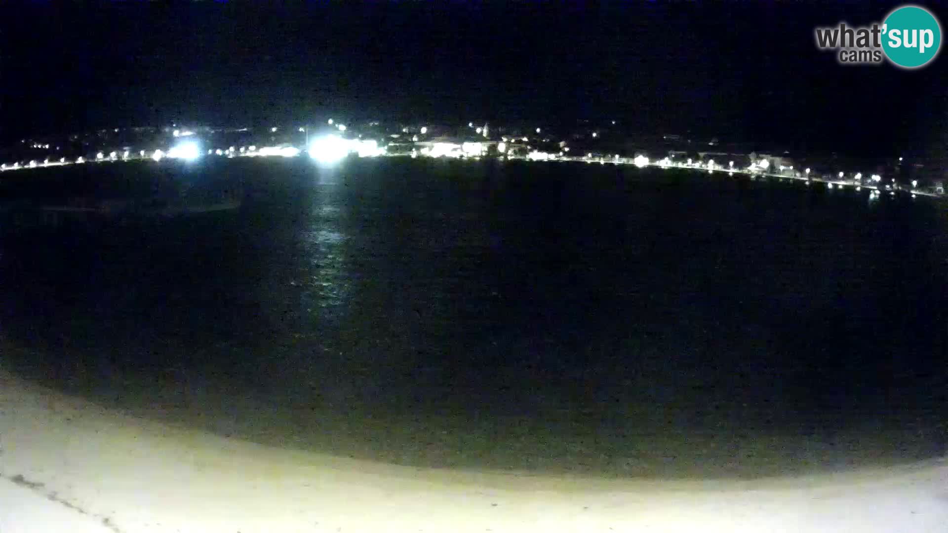 Novalja en vivo – playa de la ciudad