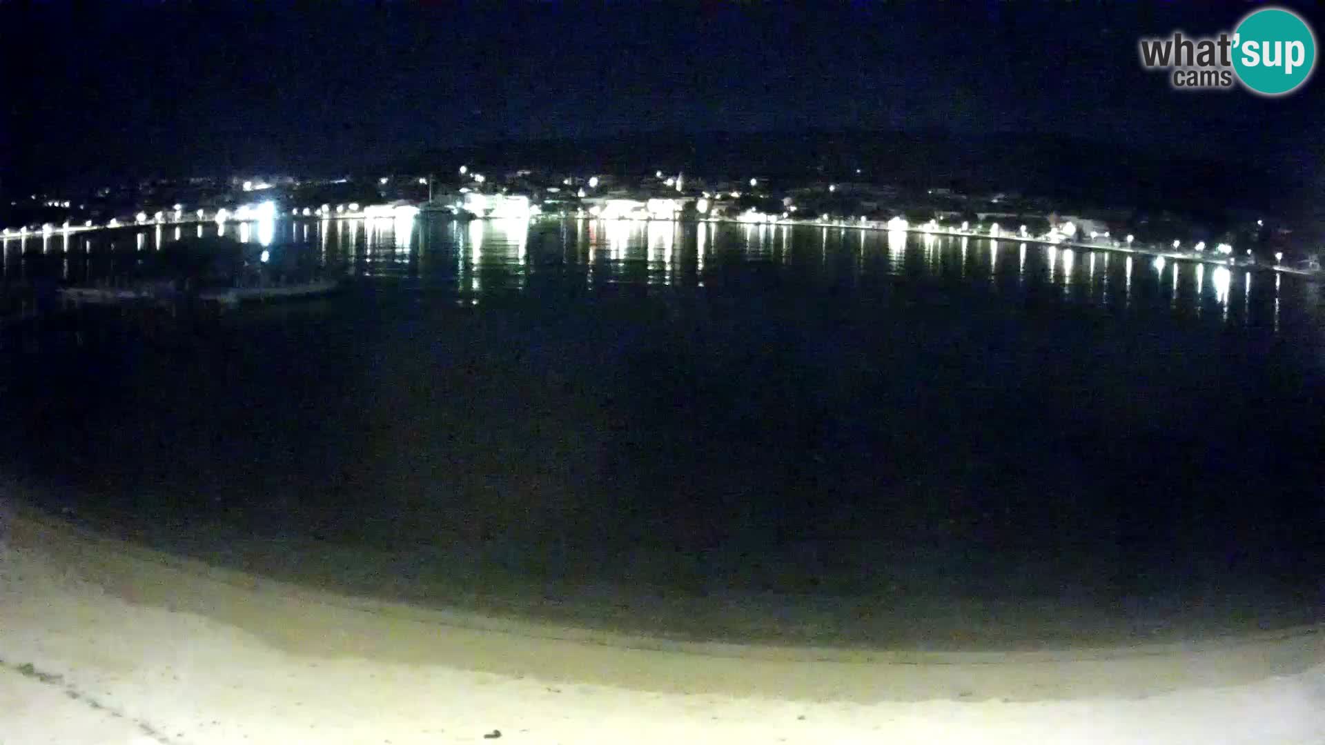 Novalja en vivo – playa de la ciudad