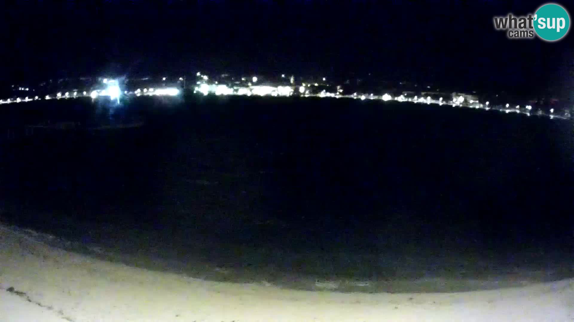 Novalja en vivo – playa de la ciudad