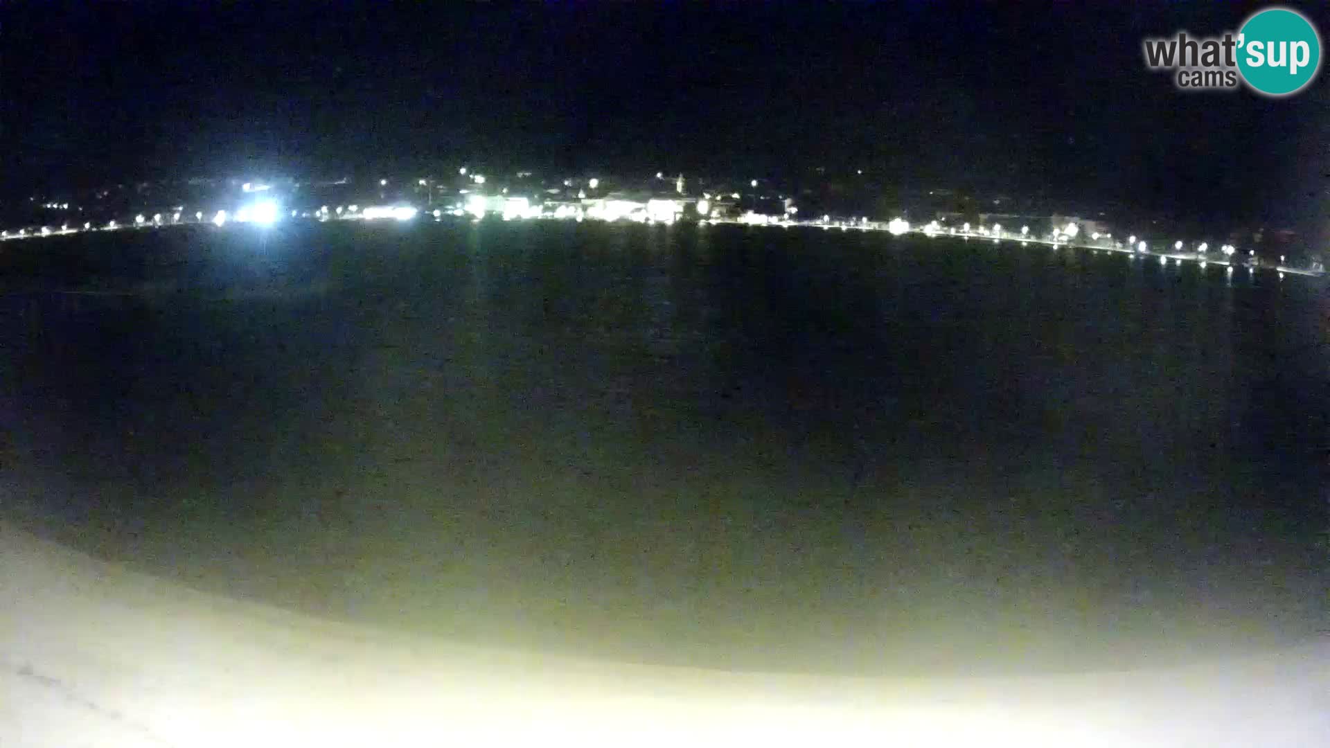 Novalja en vivo – playa de la ciudad