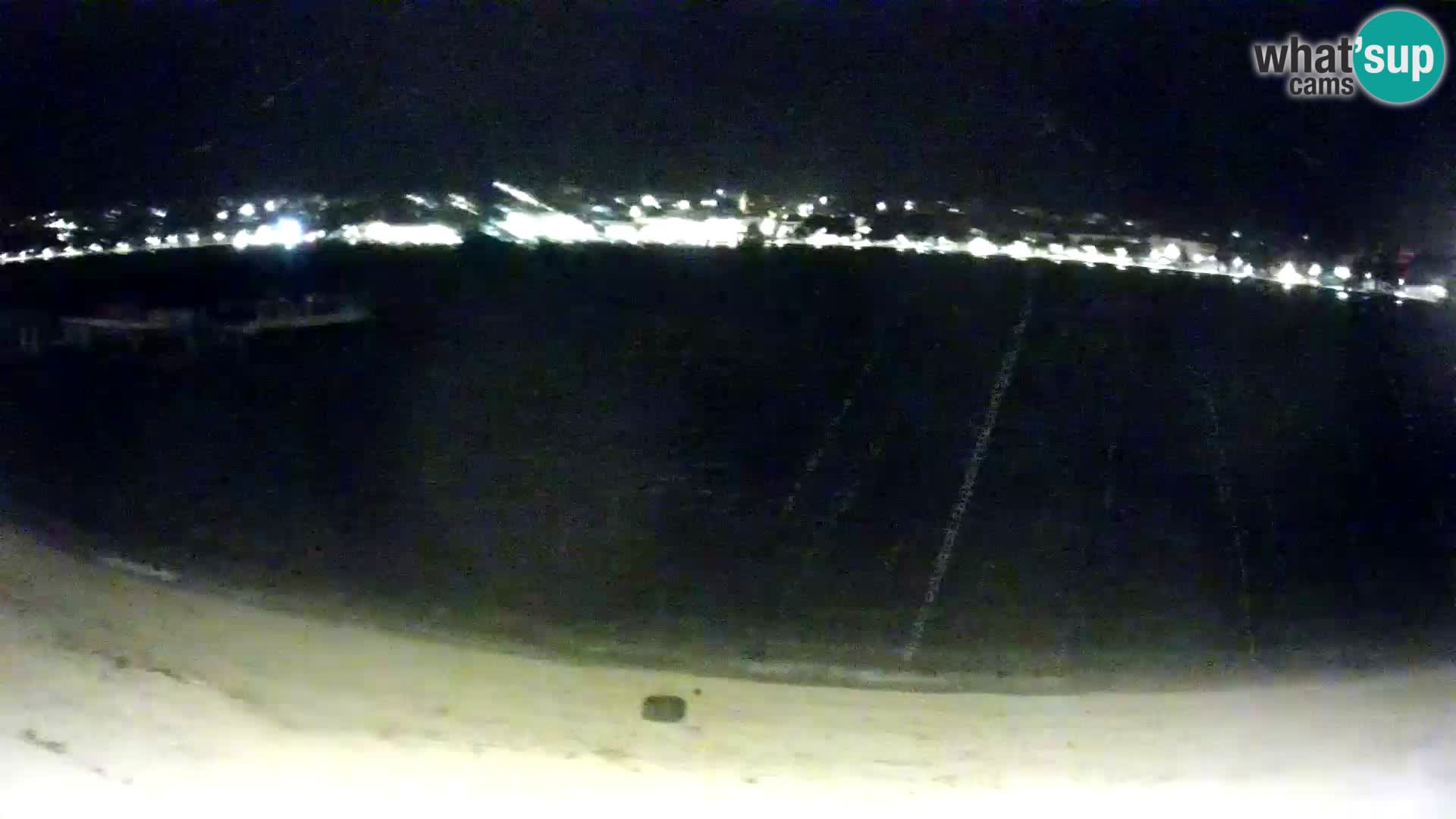 Novalja en vivo – playa de la ciudad