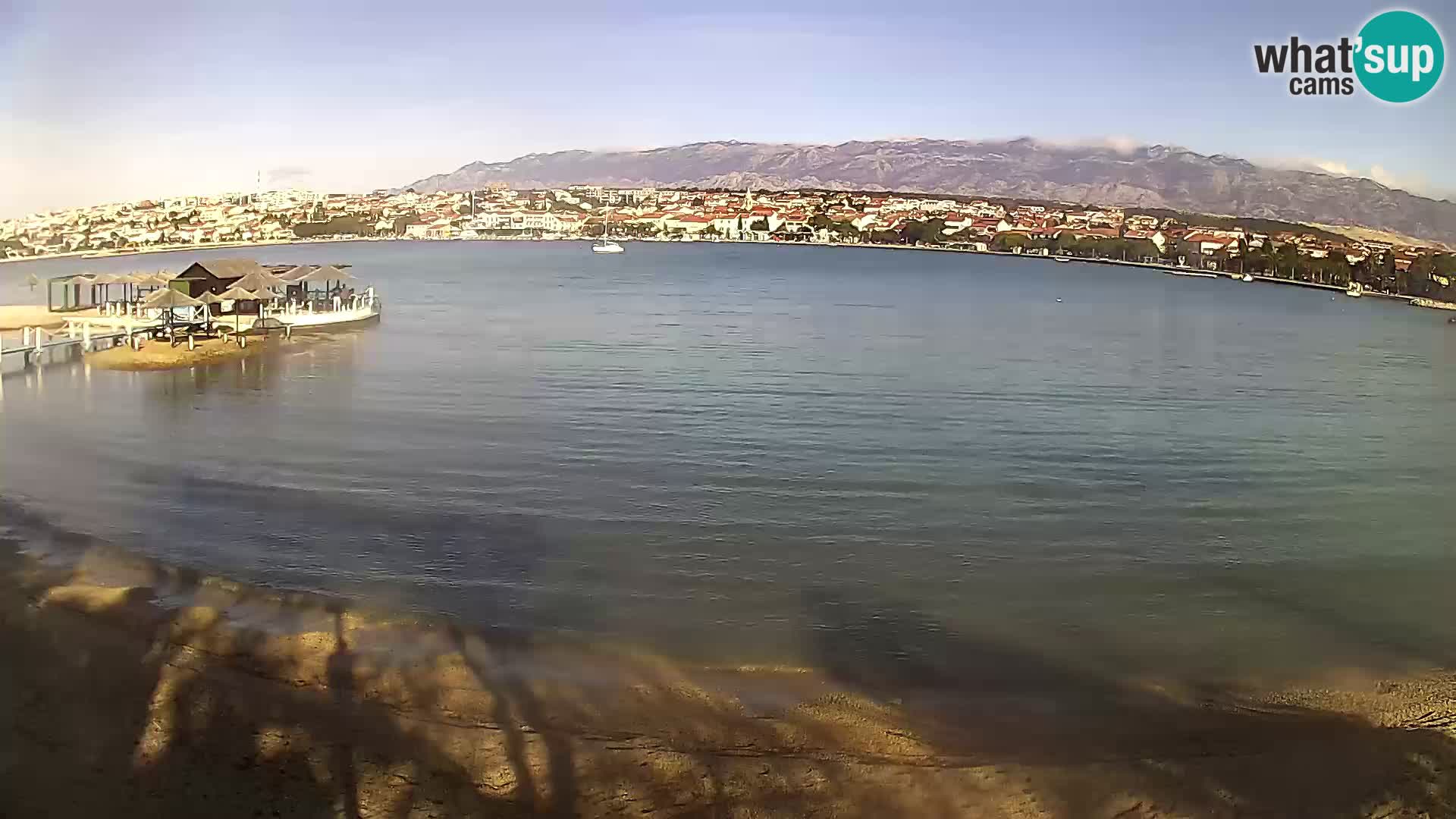 Novalja livecam – plage de la ville