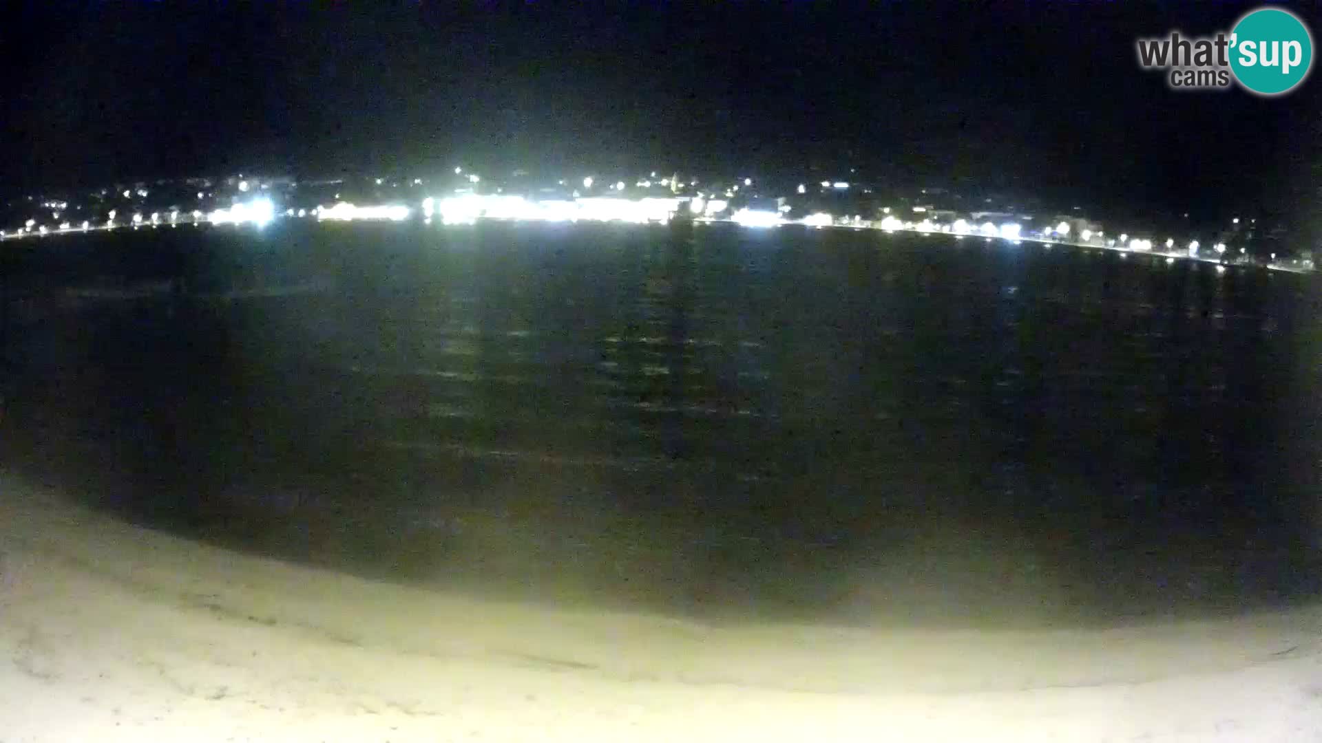 Novalja en vivo – playa de la ciudad