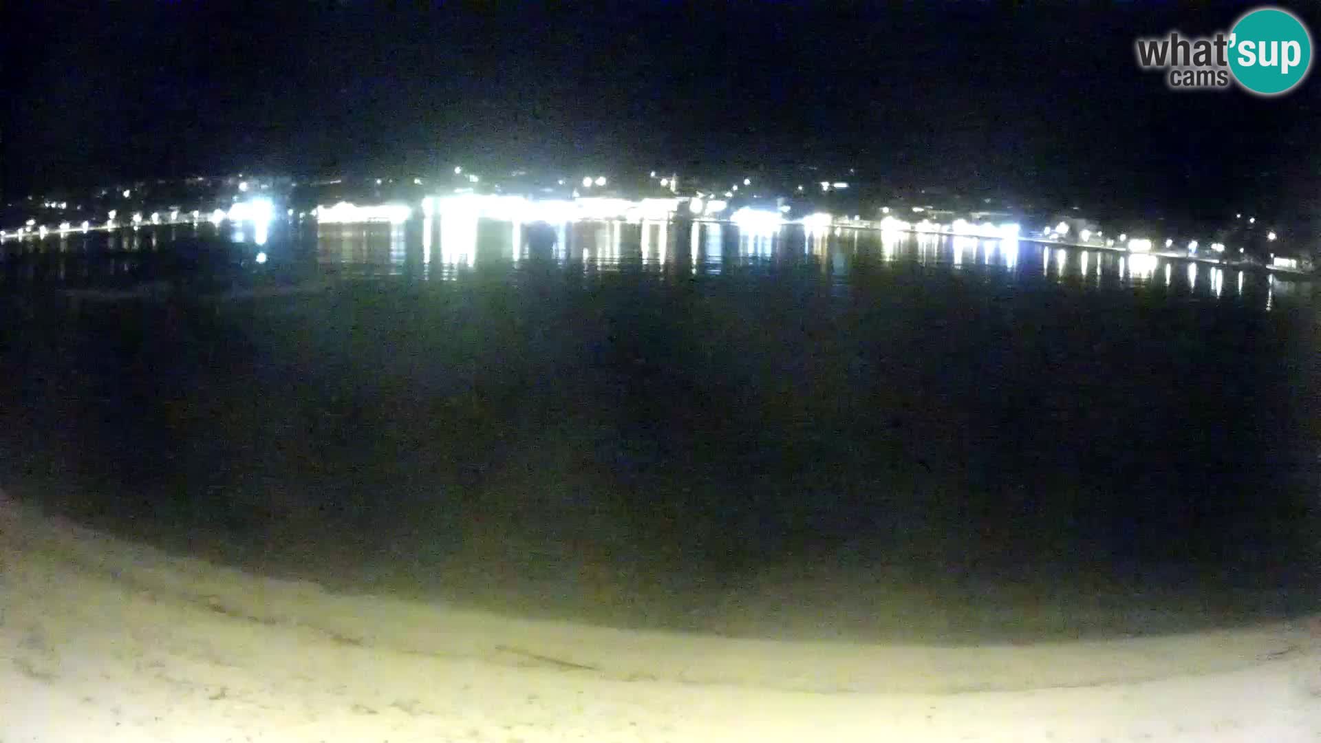 Novalja en vivo – playa de la ciudad