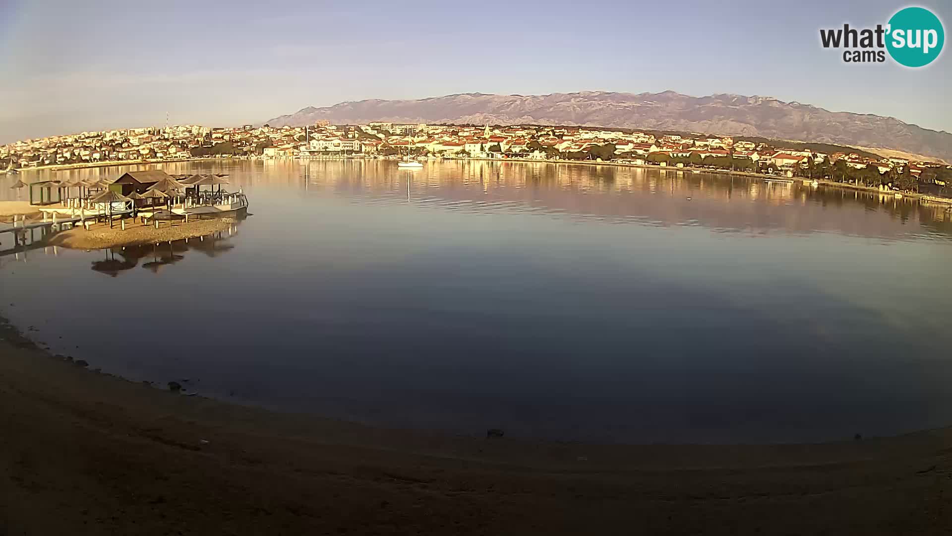 Live webcam Novalja – The Town beach