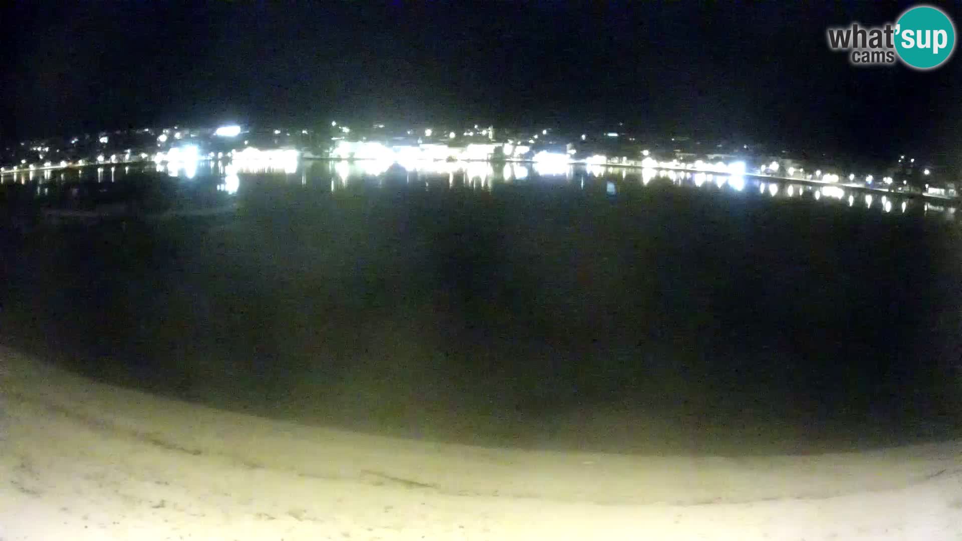 Live webcam Novalja – The Town beach
