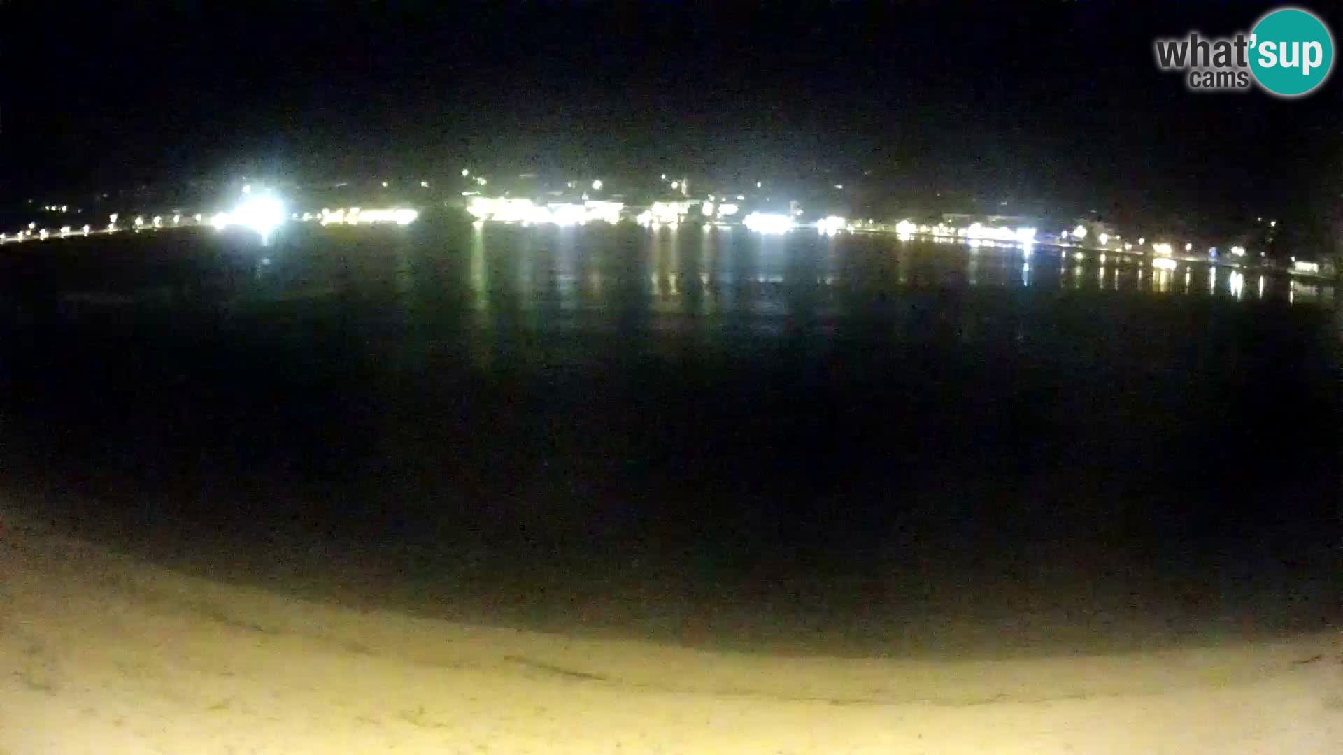 Novalja en vivo – playa de la ciudad