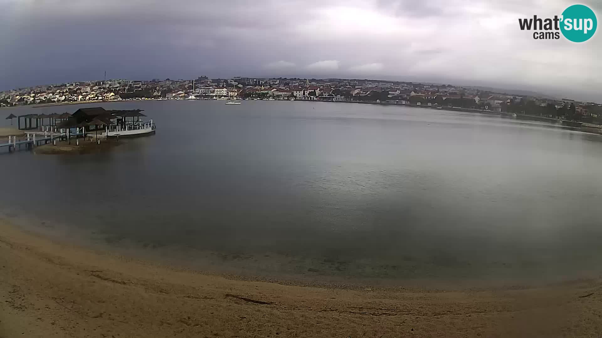 Novalja en vivo – playa de la ciudad