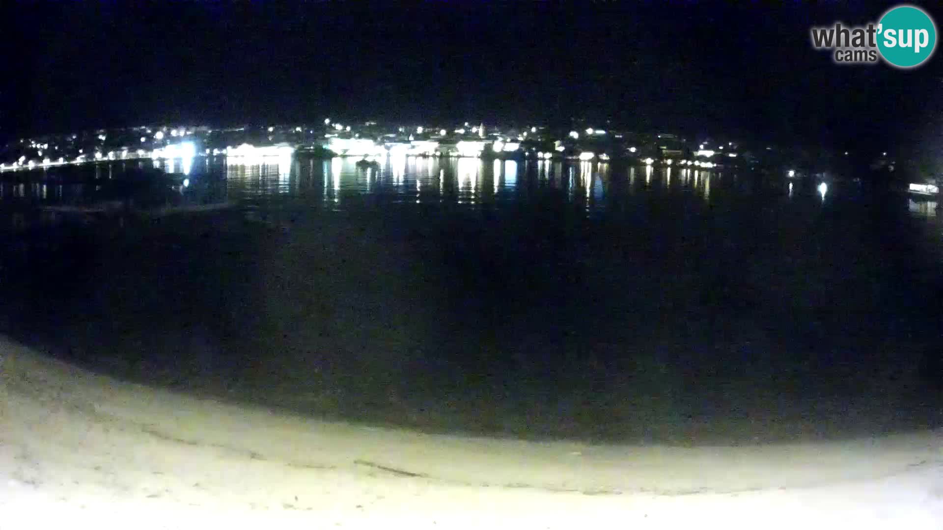 Novalja en vivo – playa de la ciudad