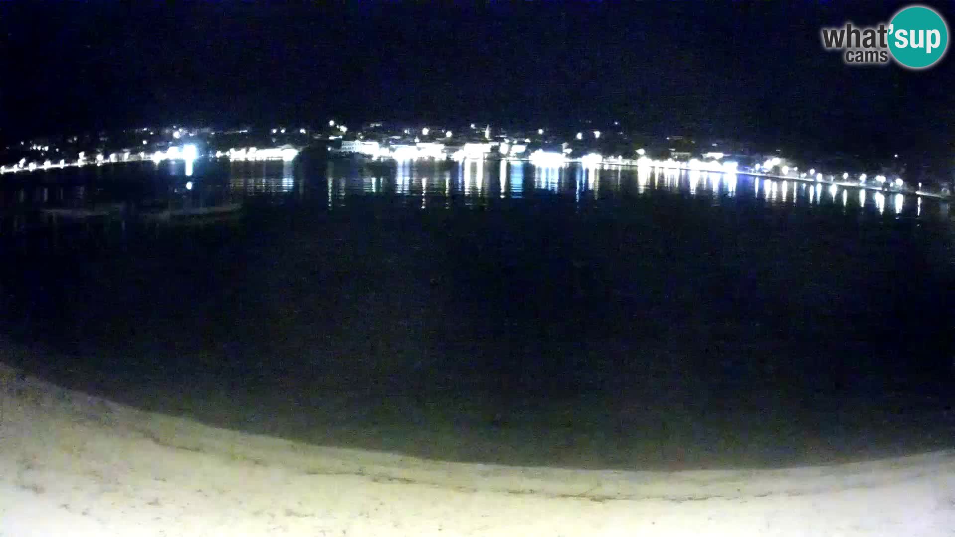 Novalja en vivo – playa de la ciudad