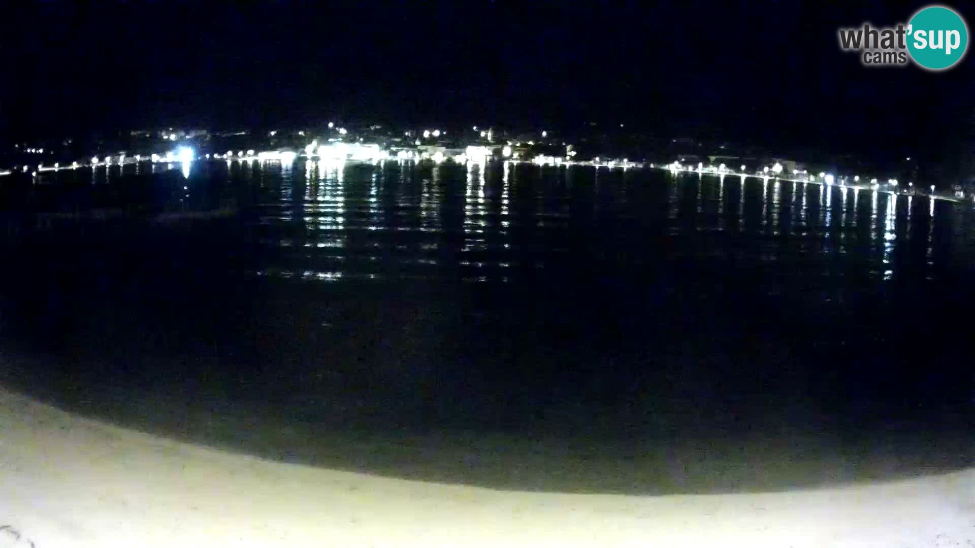 Novalja en vivo – playa de la ciudad
