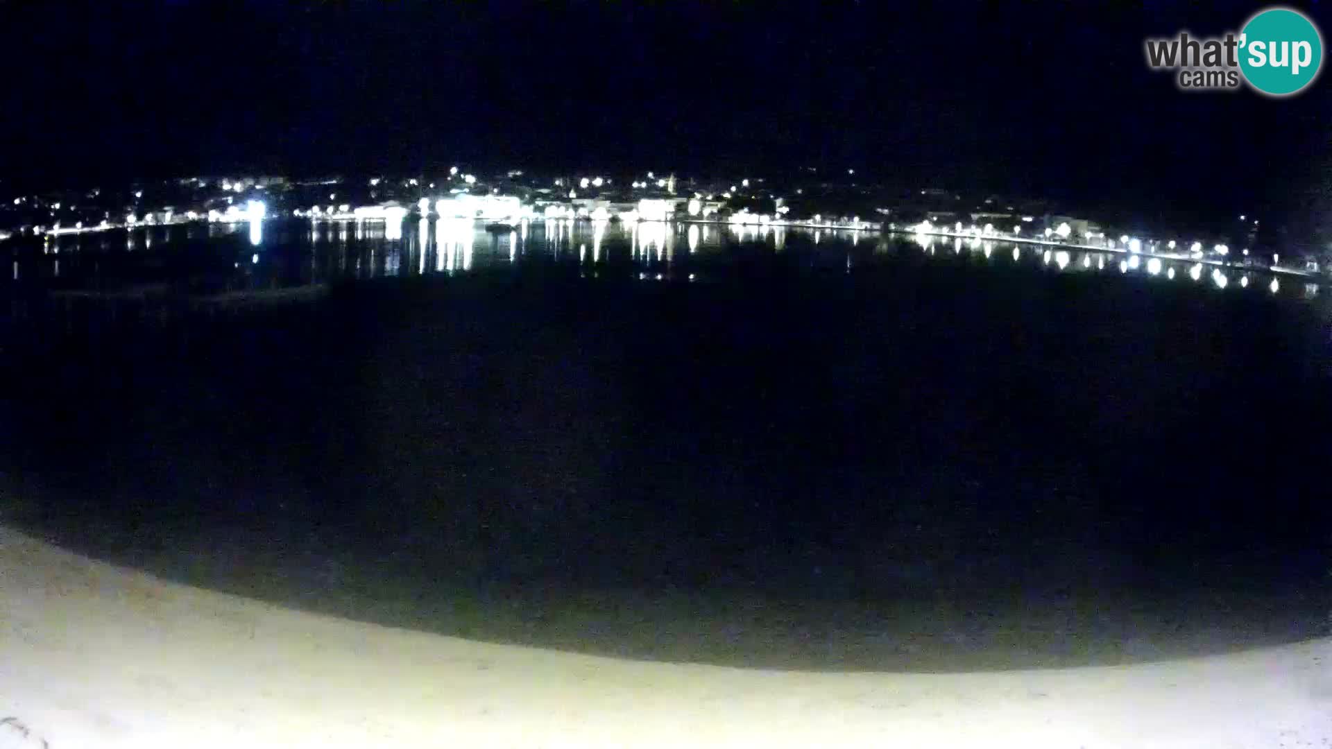Novalja en vivo – playa de la ciudad