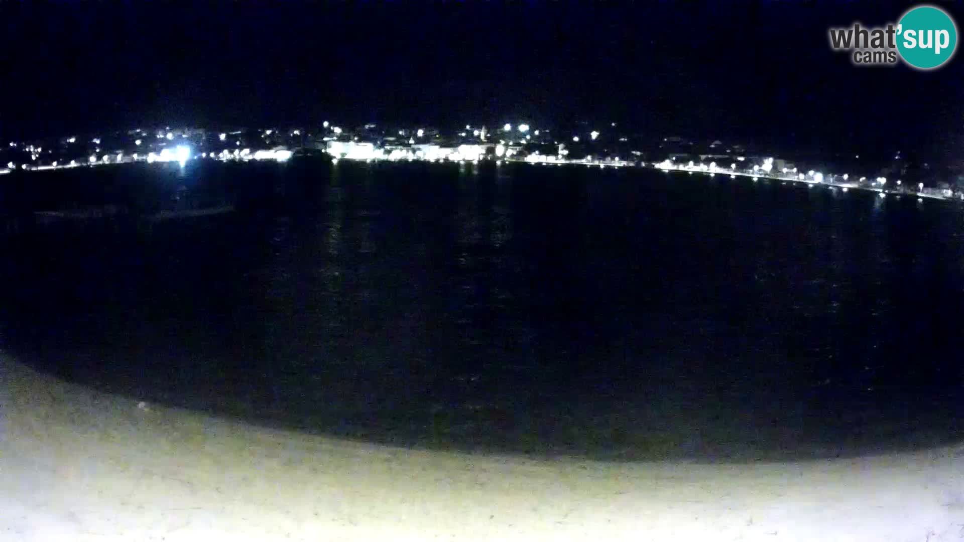 Novalja en vivo – playa de la ciudad