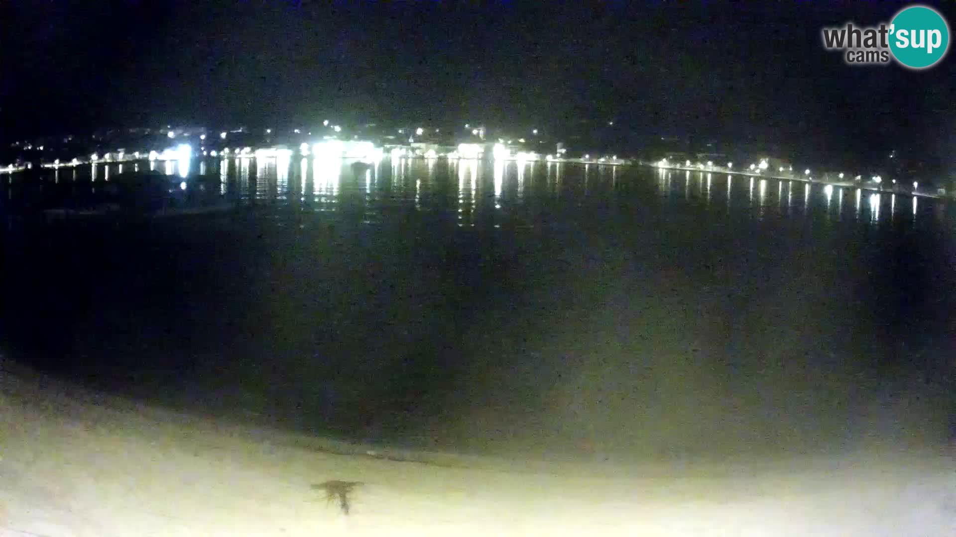 Novalja en vivo – playa de la ciudad