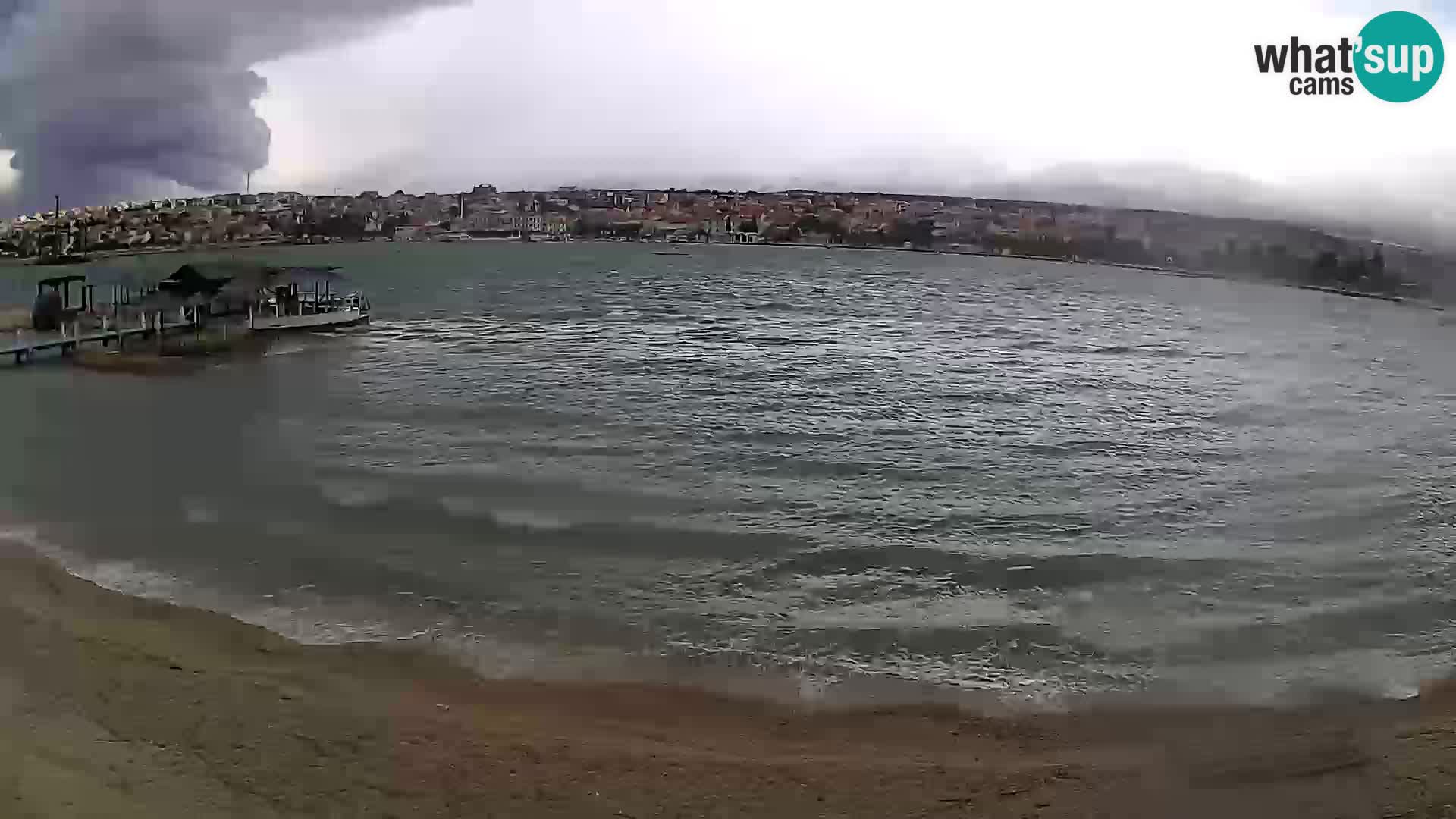 Novalja en vivo – playa de la ciudad