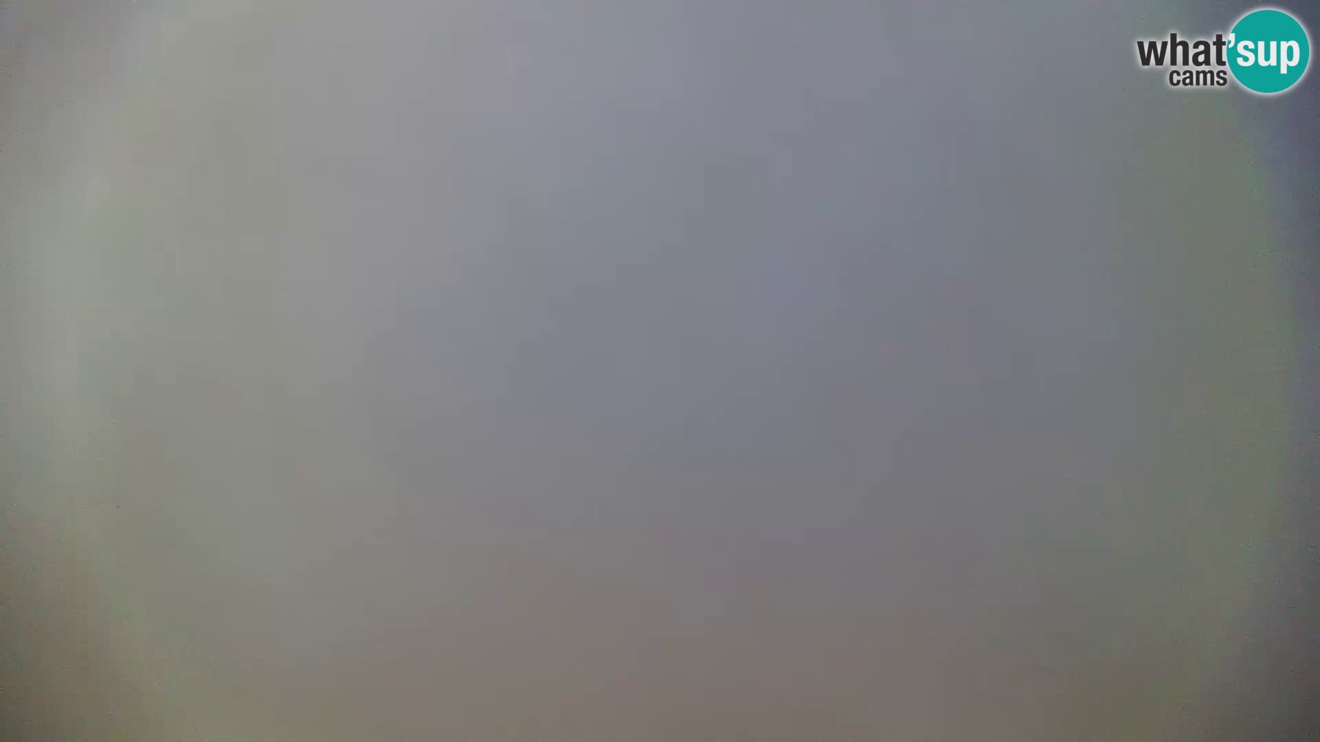 Novalja en vivo – playa de la ciudad