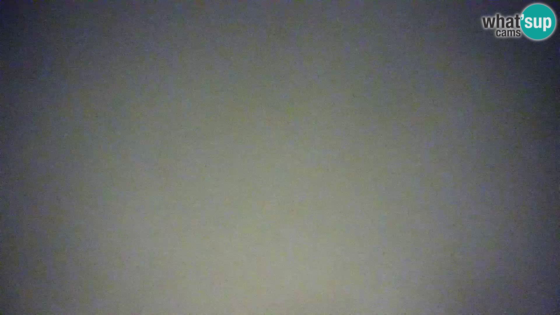 Novalja en vivo – playa de la ciudad