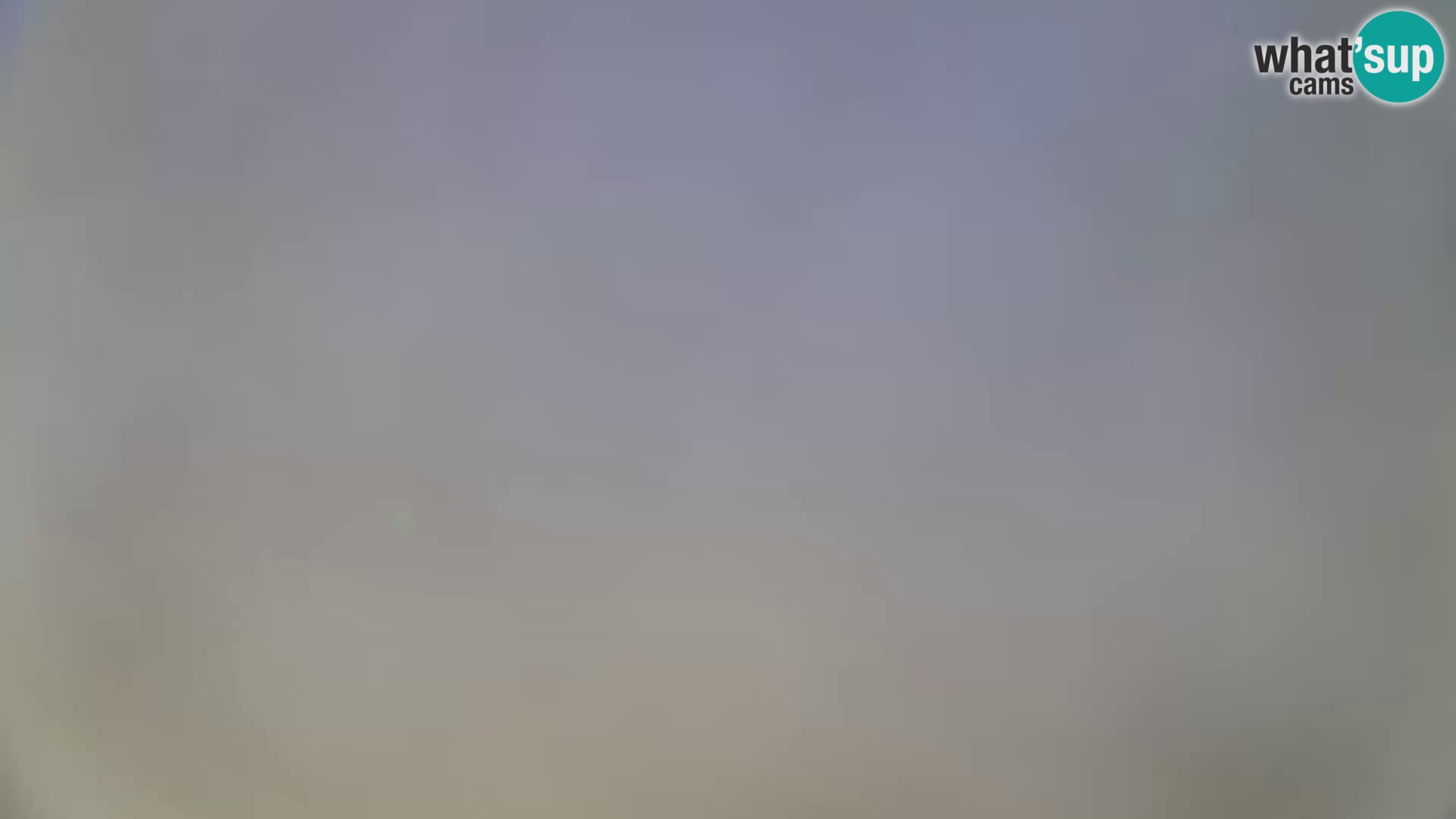 Live webcam Novalja – The Town beach