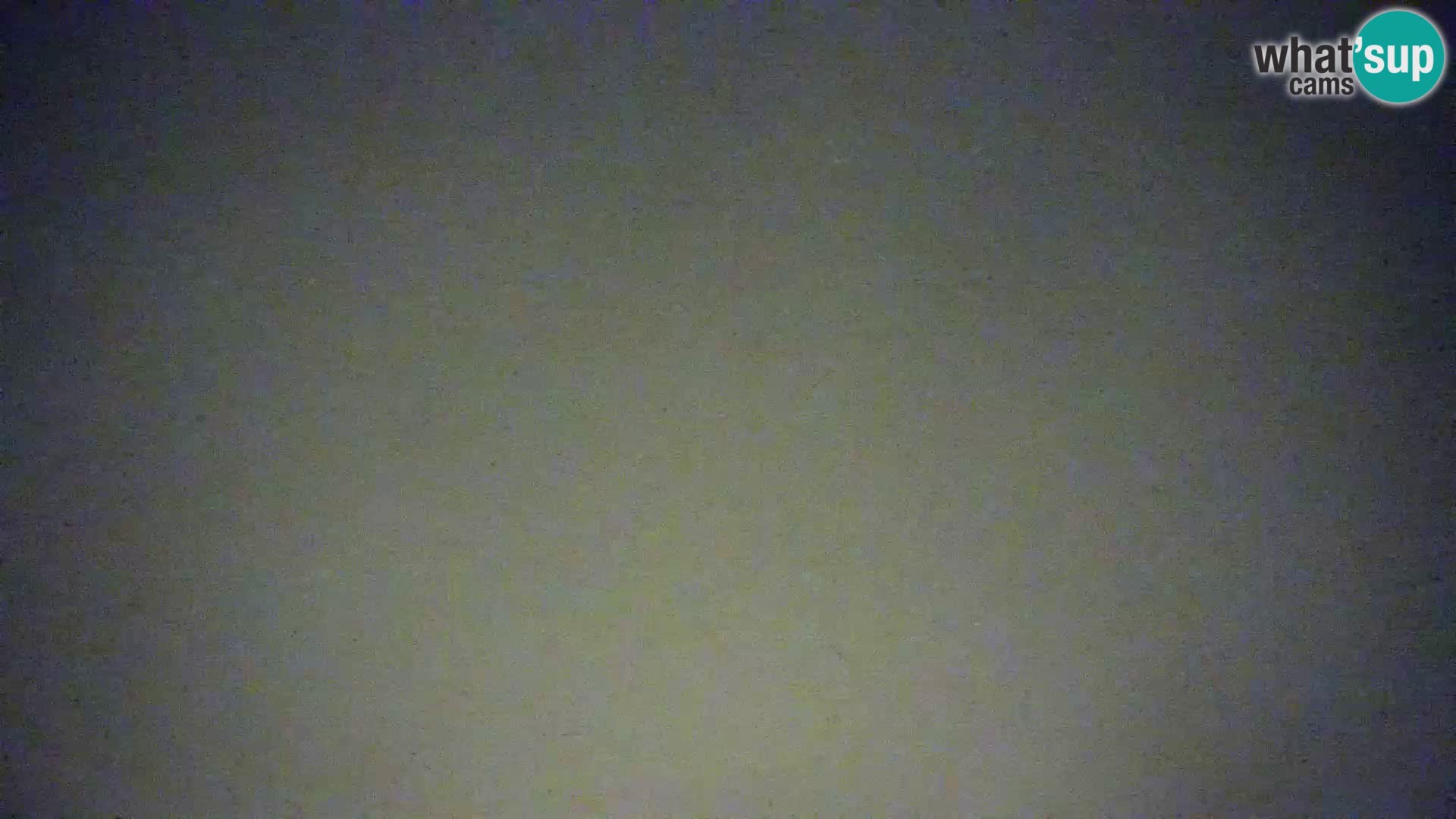 Novalja en vivo – playa de la ciudad