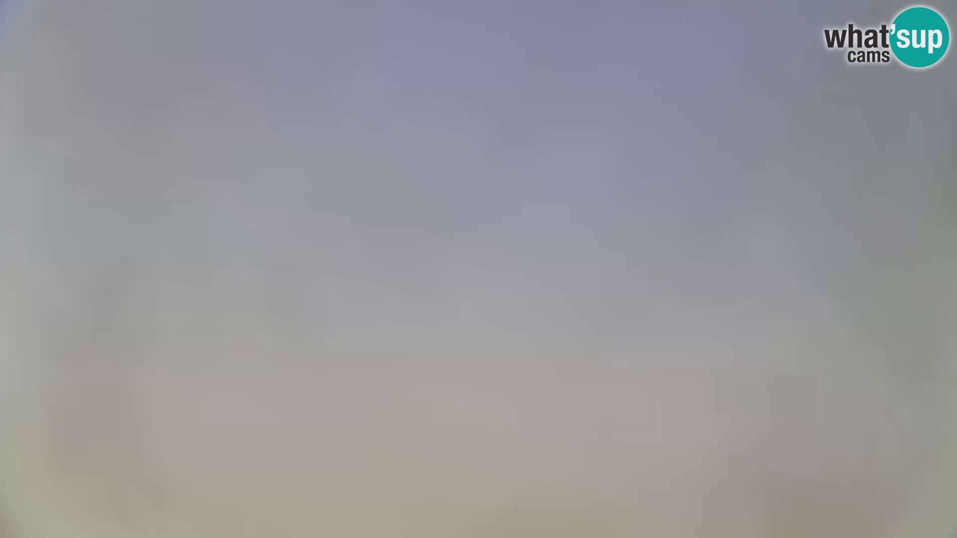 Live webcam Novalja – The Town beach