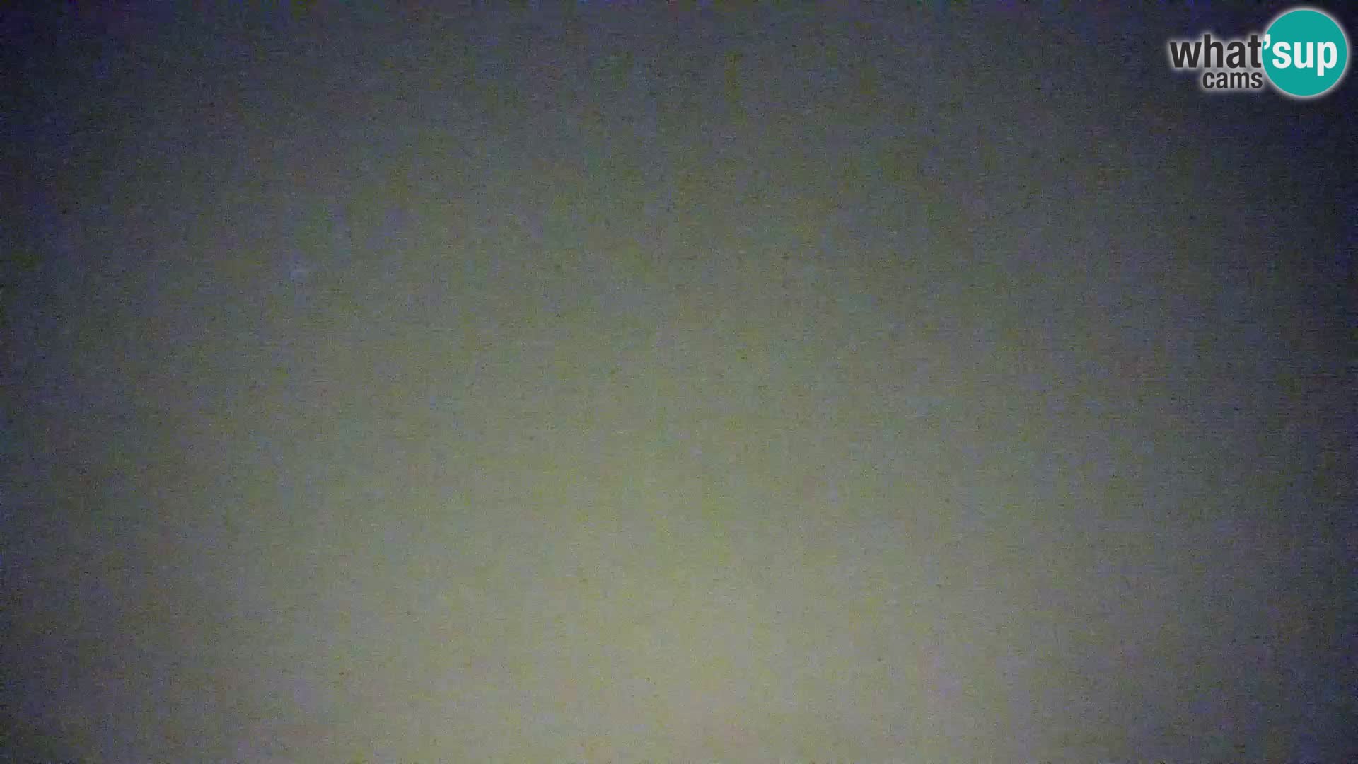 Novalja en vivo – playa de la ciudad