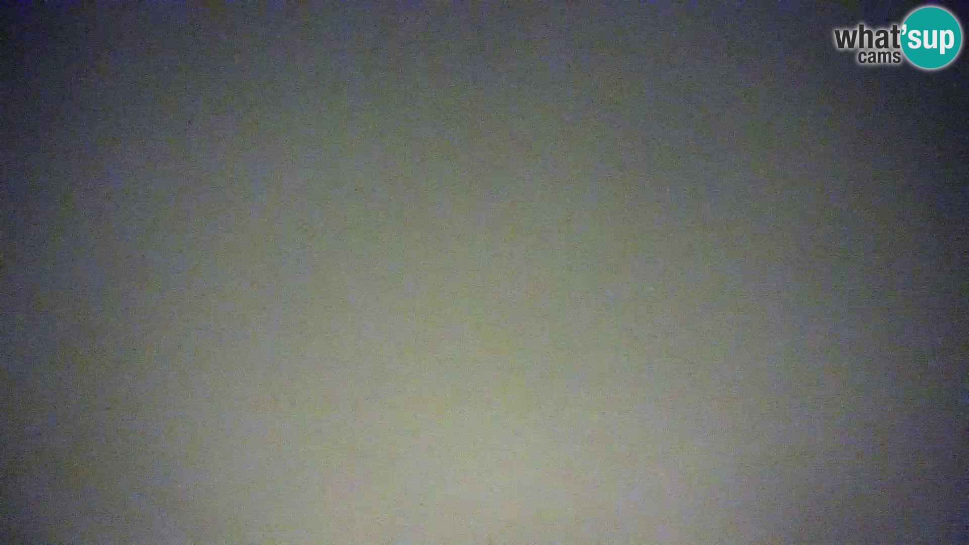 Live webcam Novalja – The Town beach