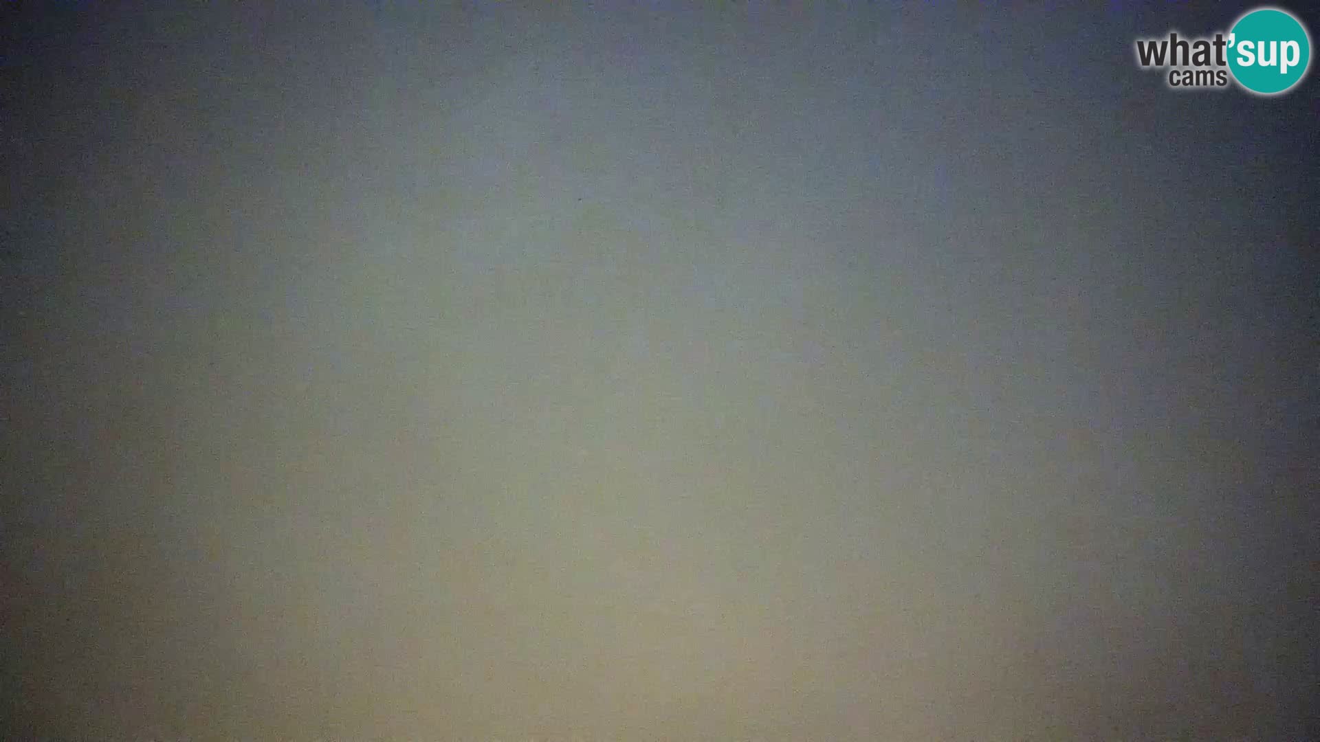 Live webcam Novalja – The Town beach