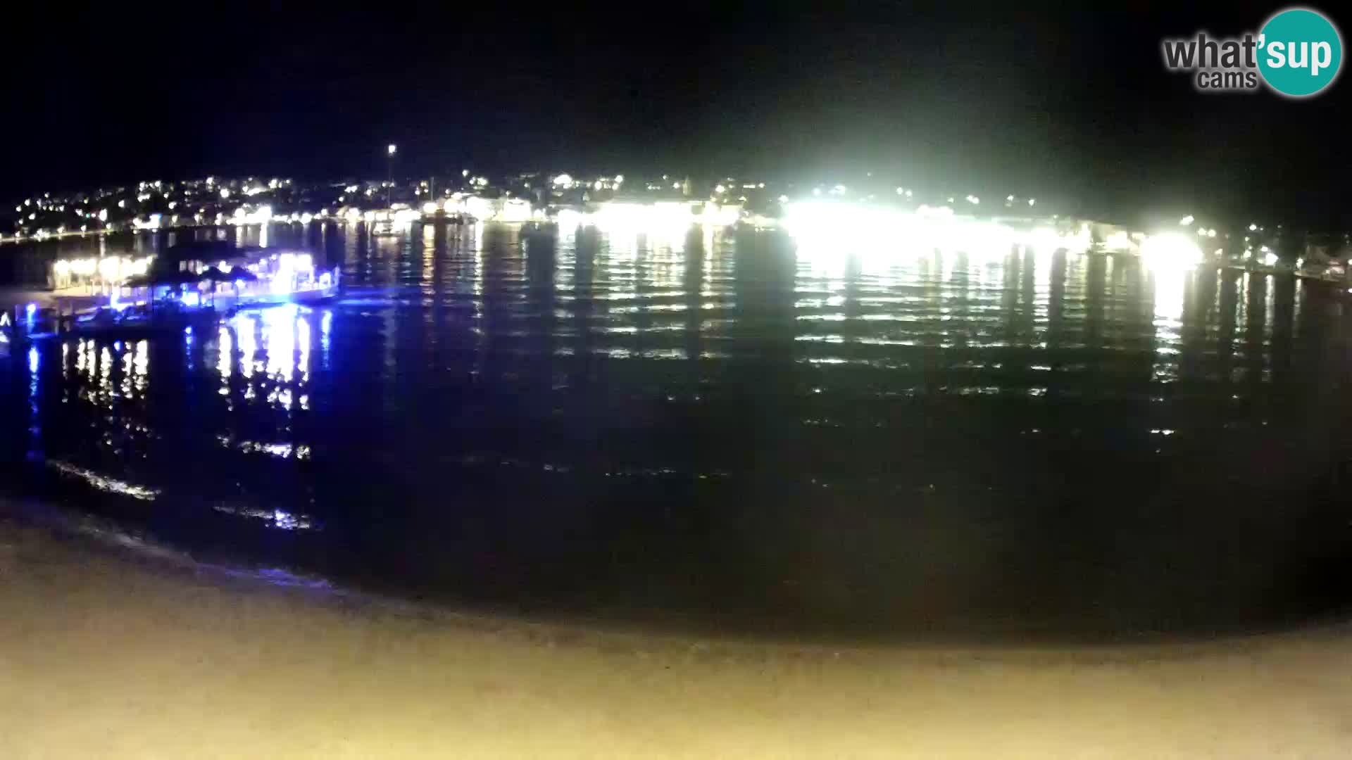 Novalja en vivo – playa de la ciudad