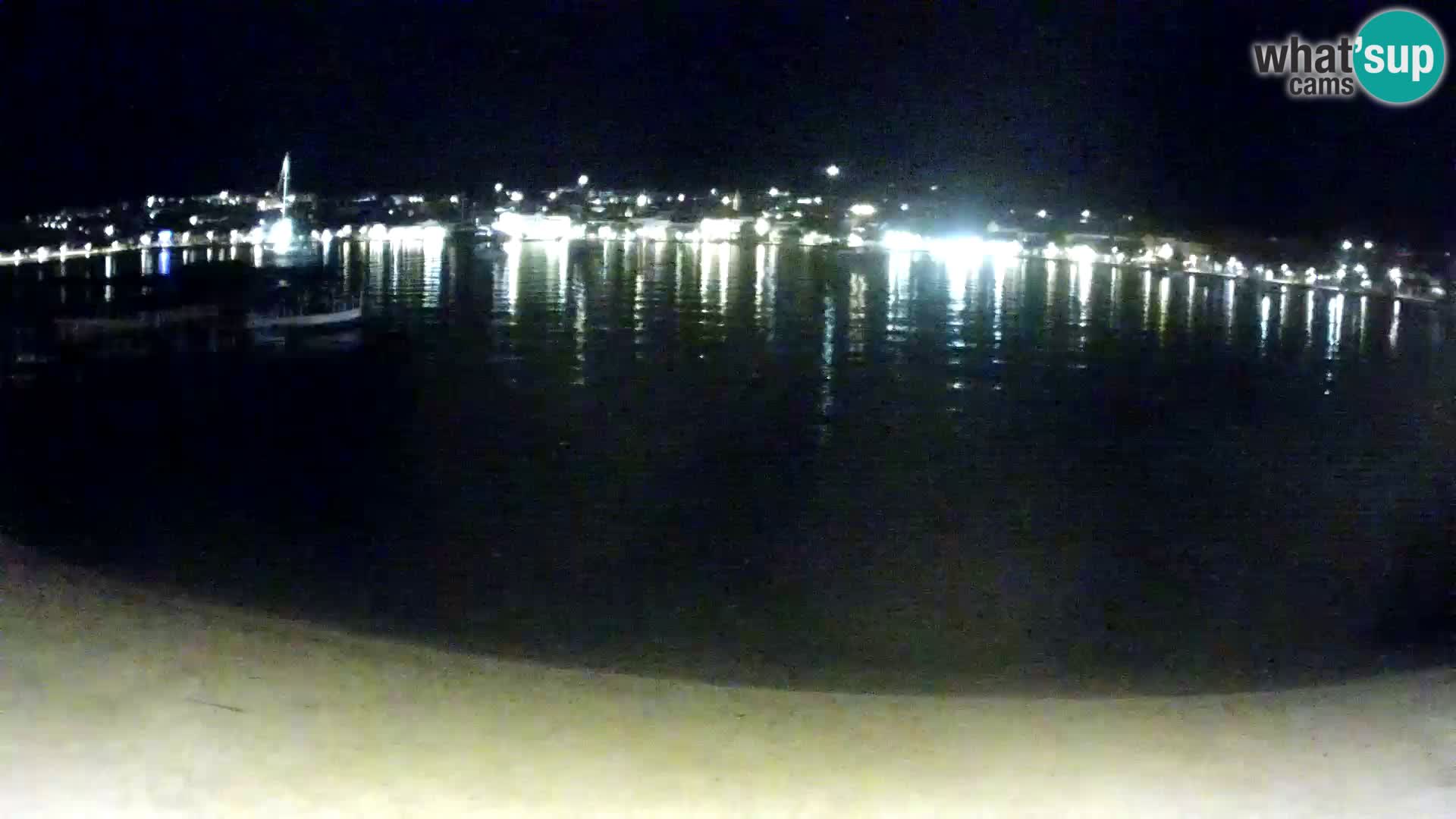 Novalja livecam – plage de la ville