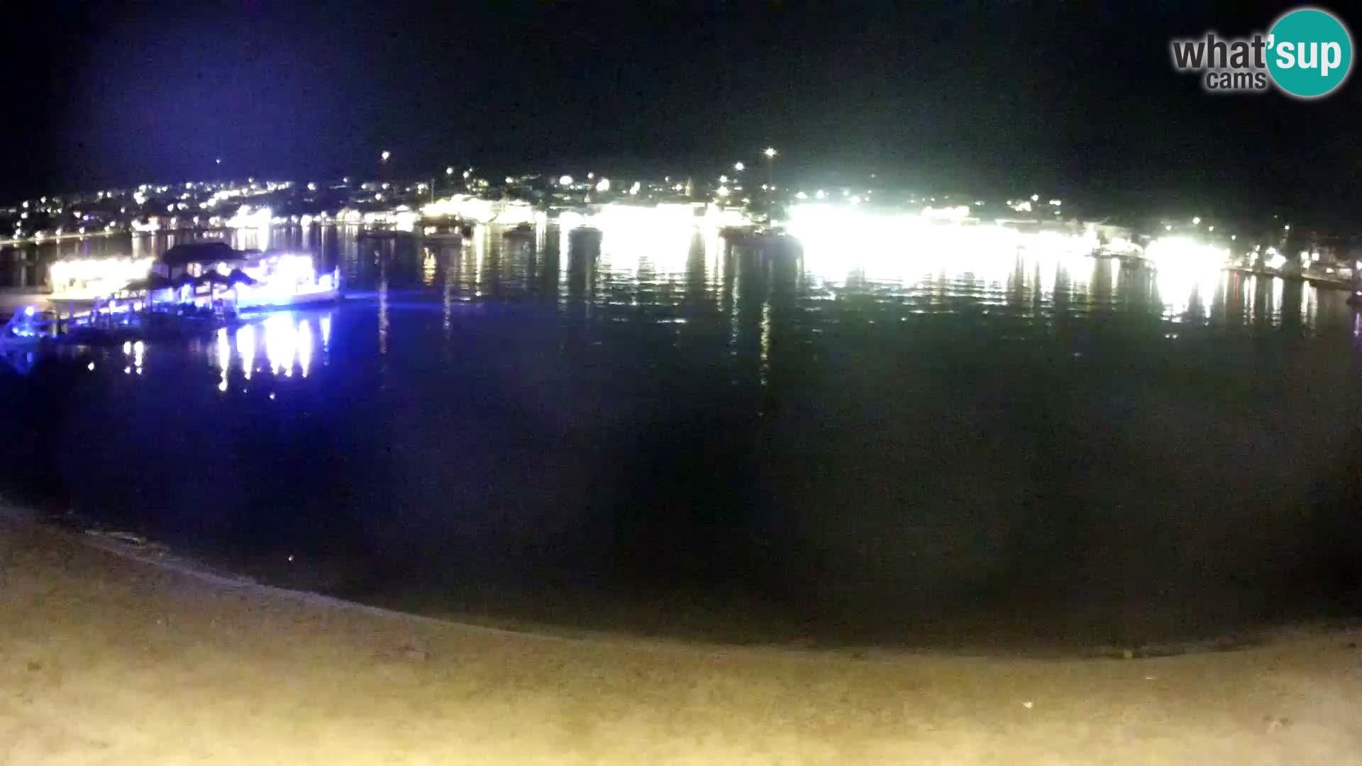 Live webcam Novalja – The Town beach