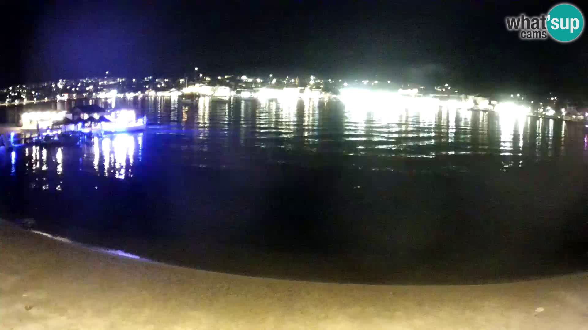 Novalja en vivo – playa de la ciudad