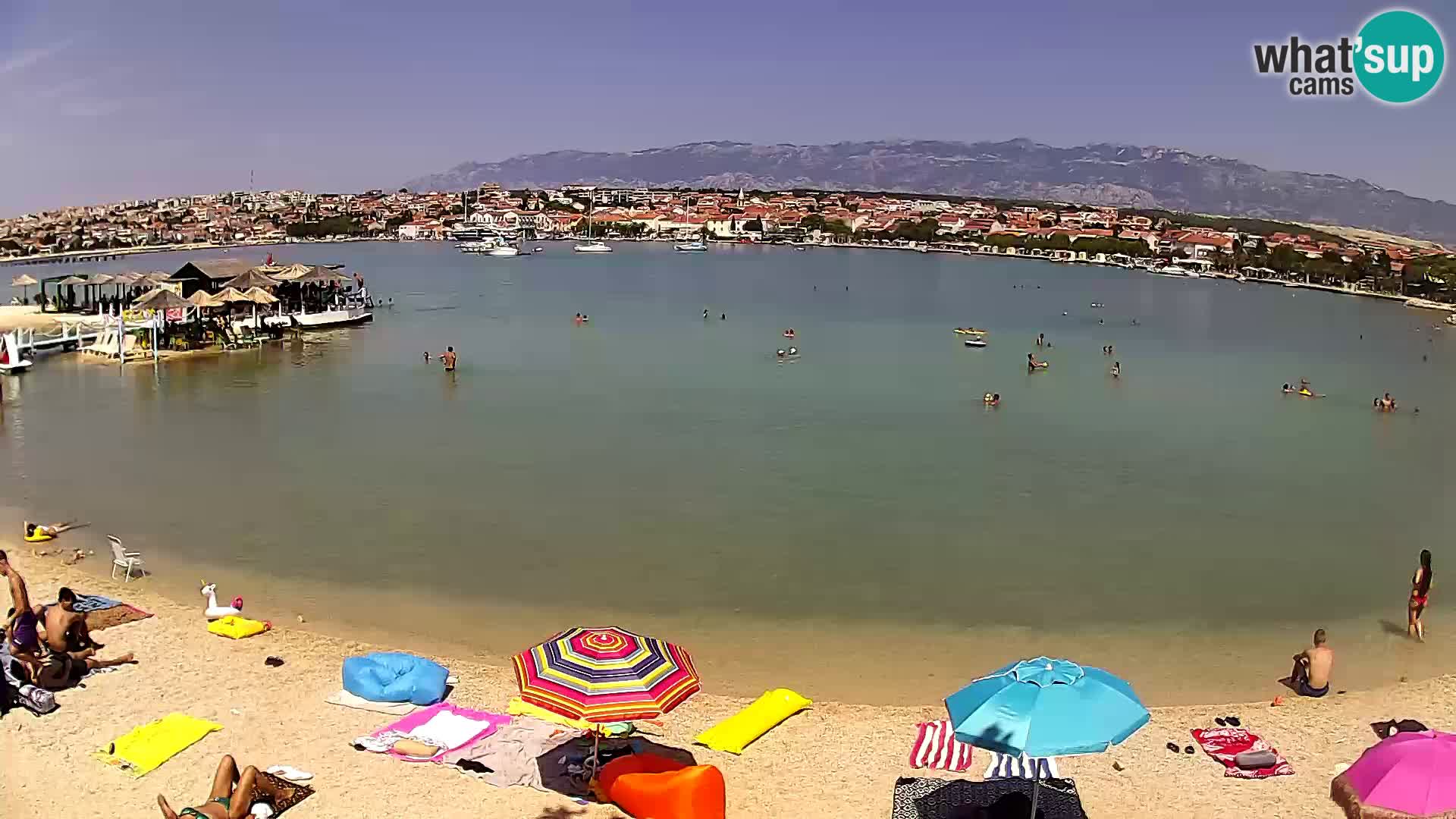 Novalja en vivo – playa de la ciudad