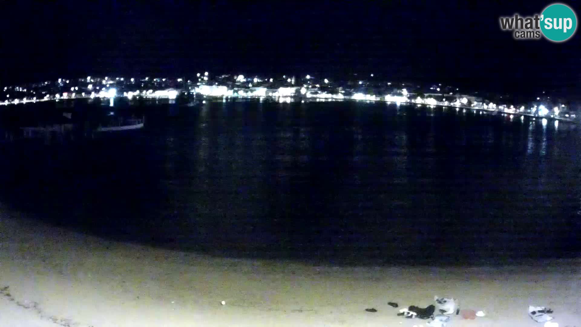 Novalja en vivo – playa de la ciudad