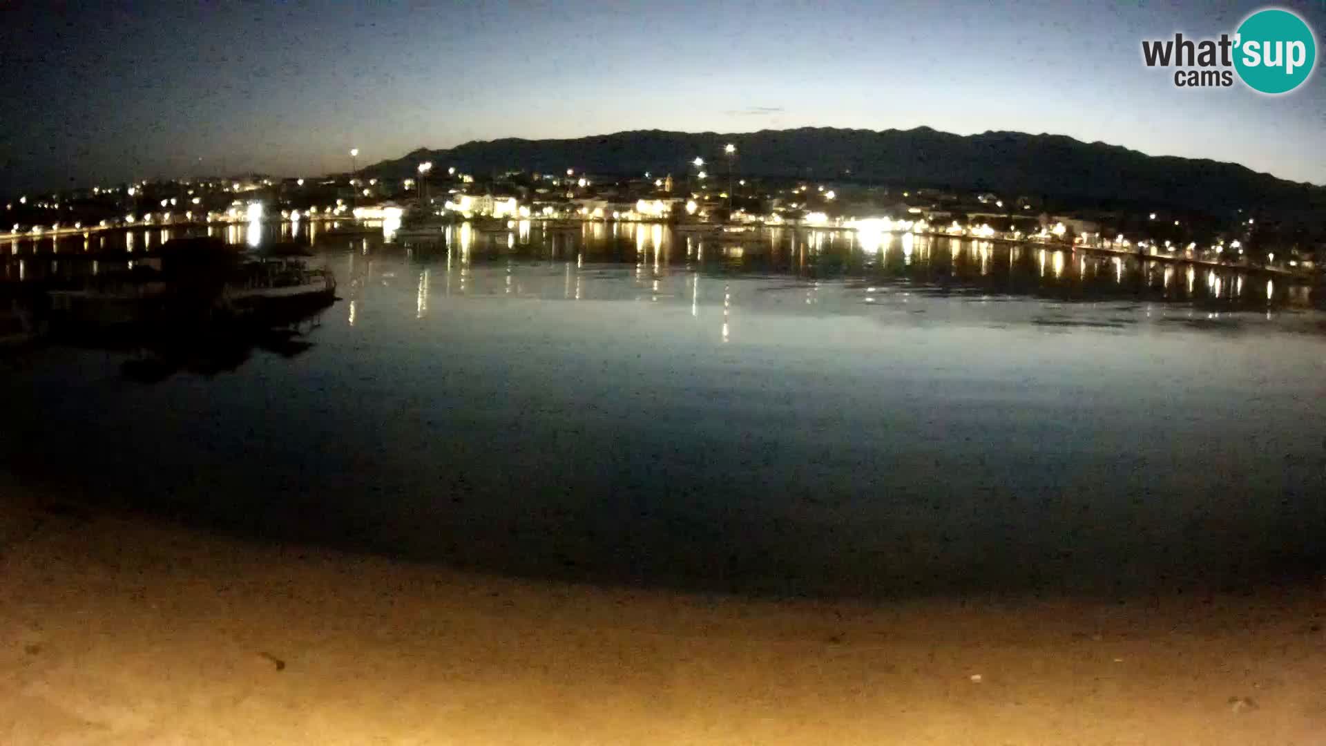 Novalja en vivo – playa de la ciudad