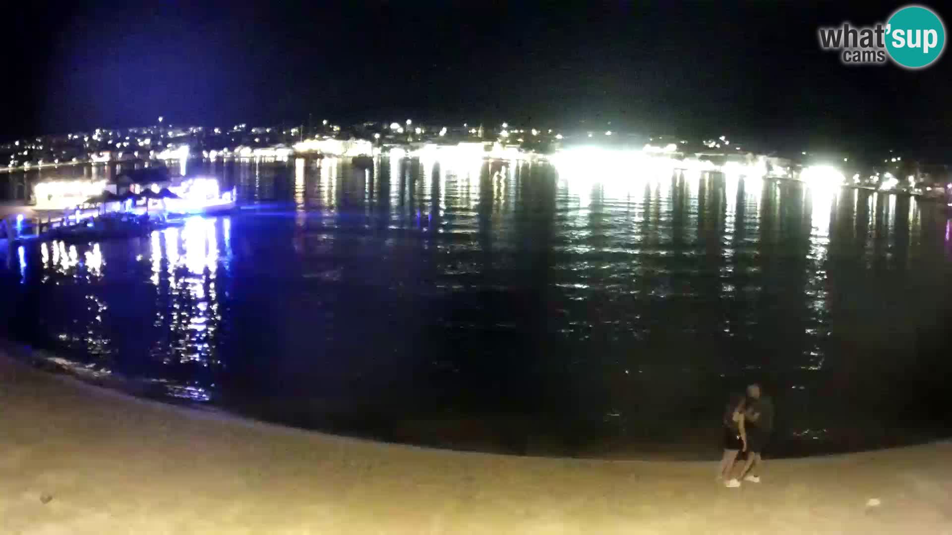 Novalja en vivo – playa de la ciudad
