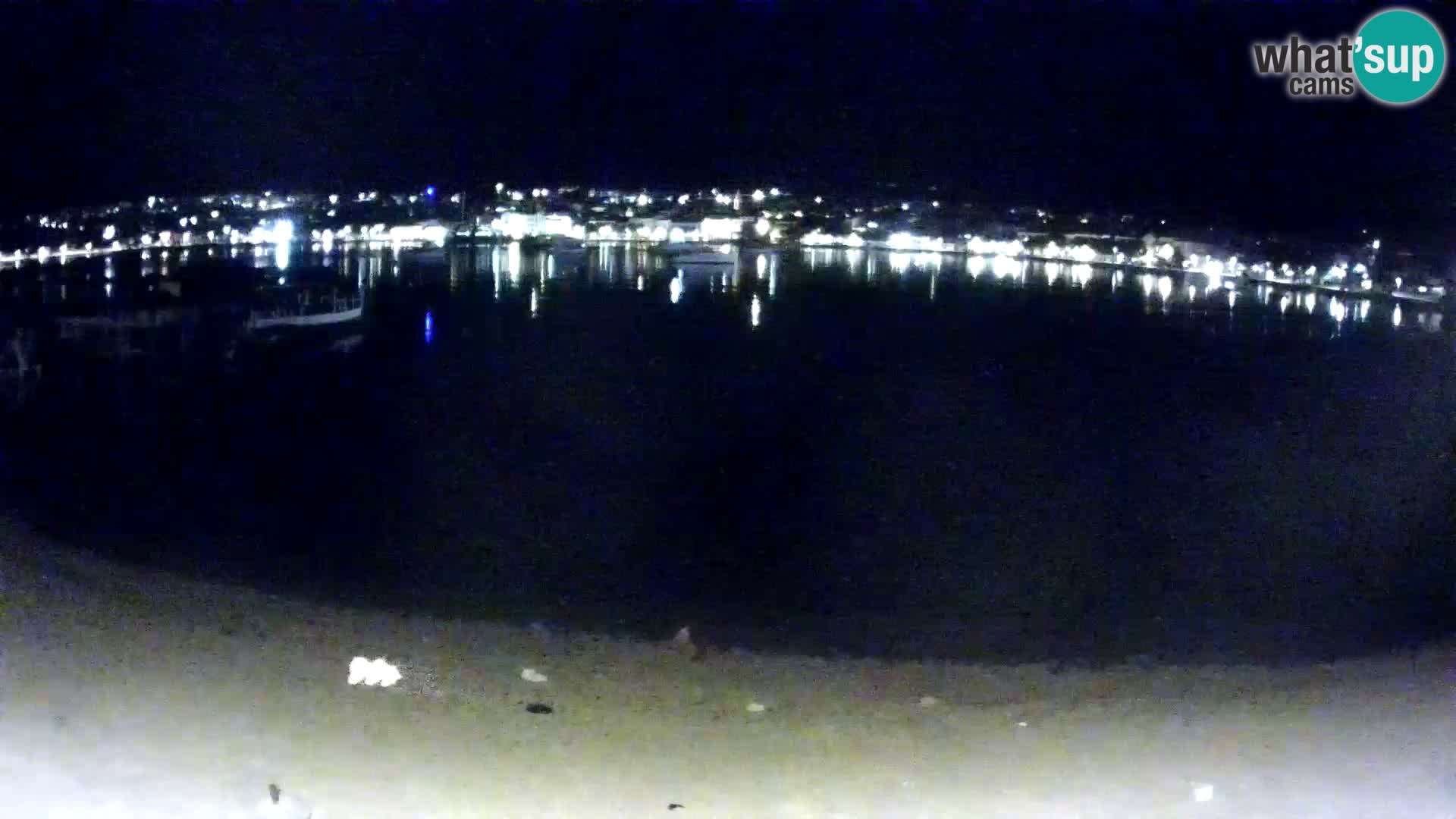 Novalja en vivo – playa de la ciudad