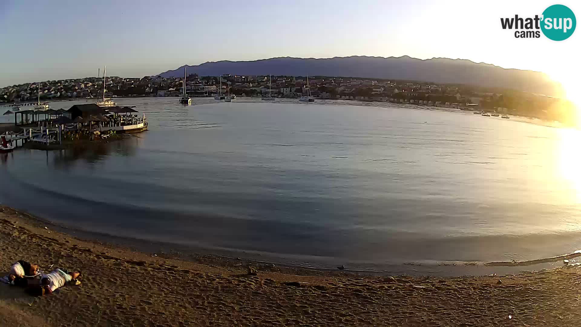 Novalja livecam – plage de la ville