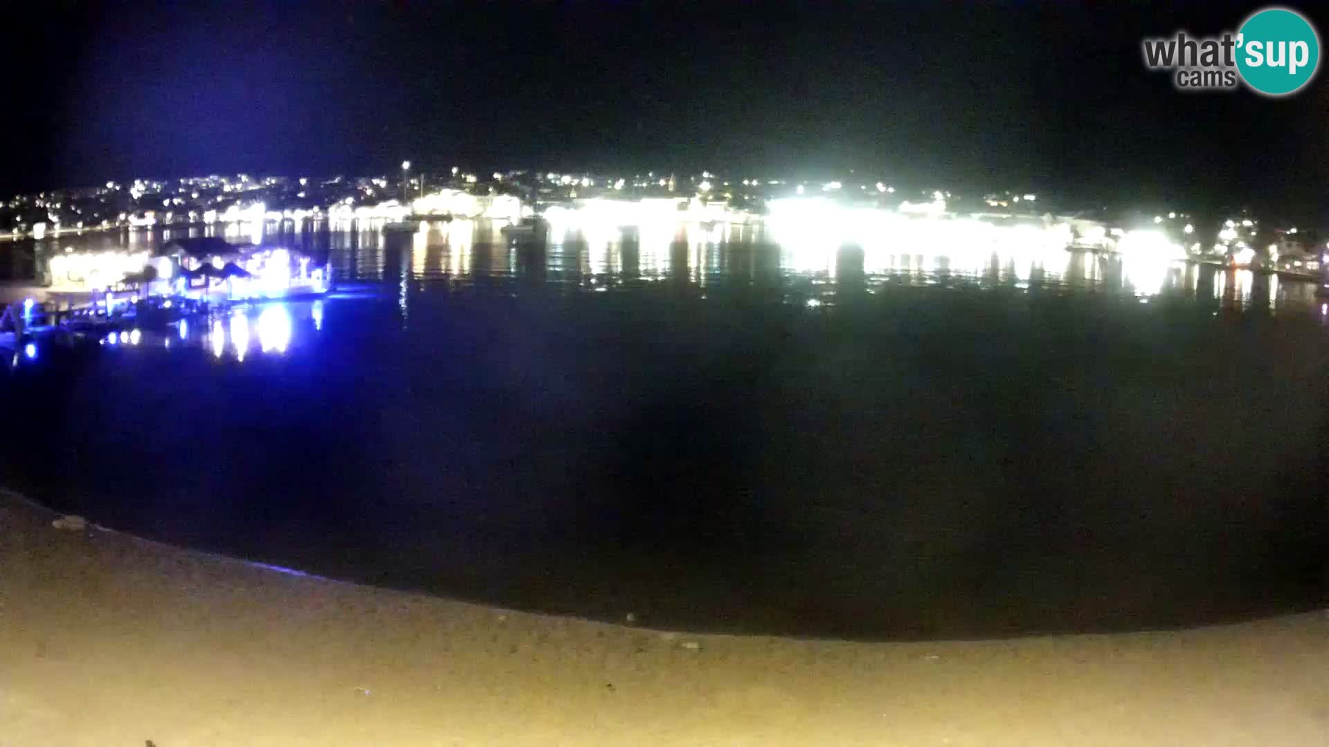 Live webcam Novalja – The Town beach