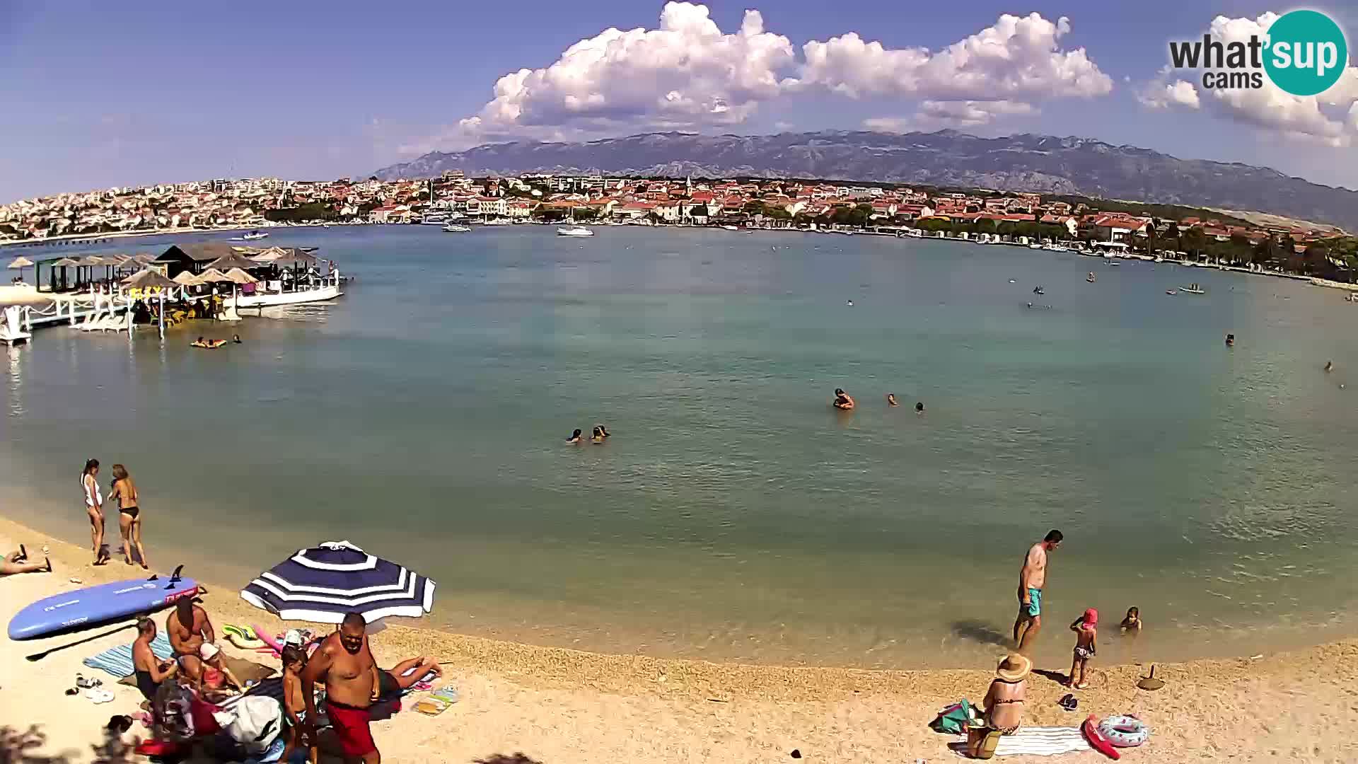 Novalja en vivo – playa de la ciudad