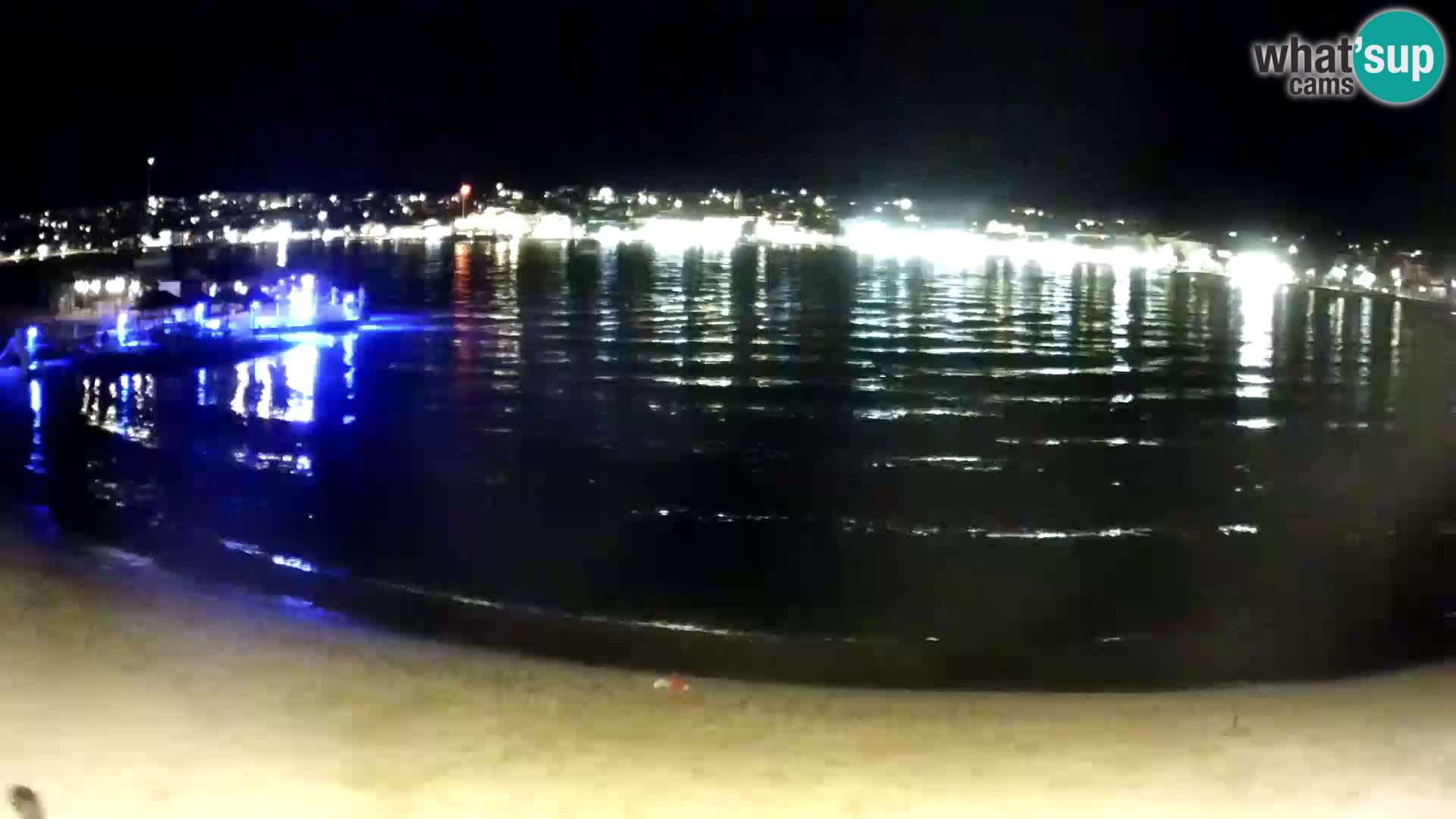 Novalja en vivo – playa de la ciudad