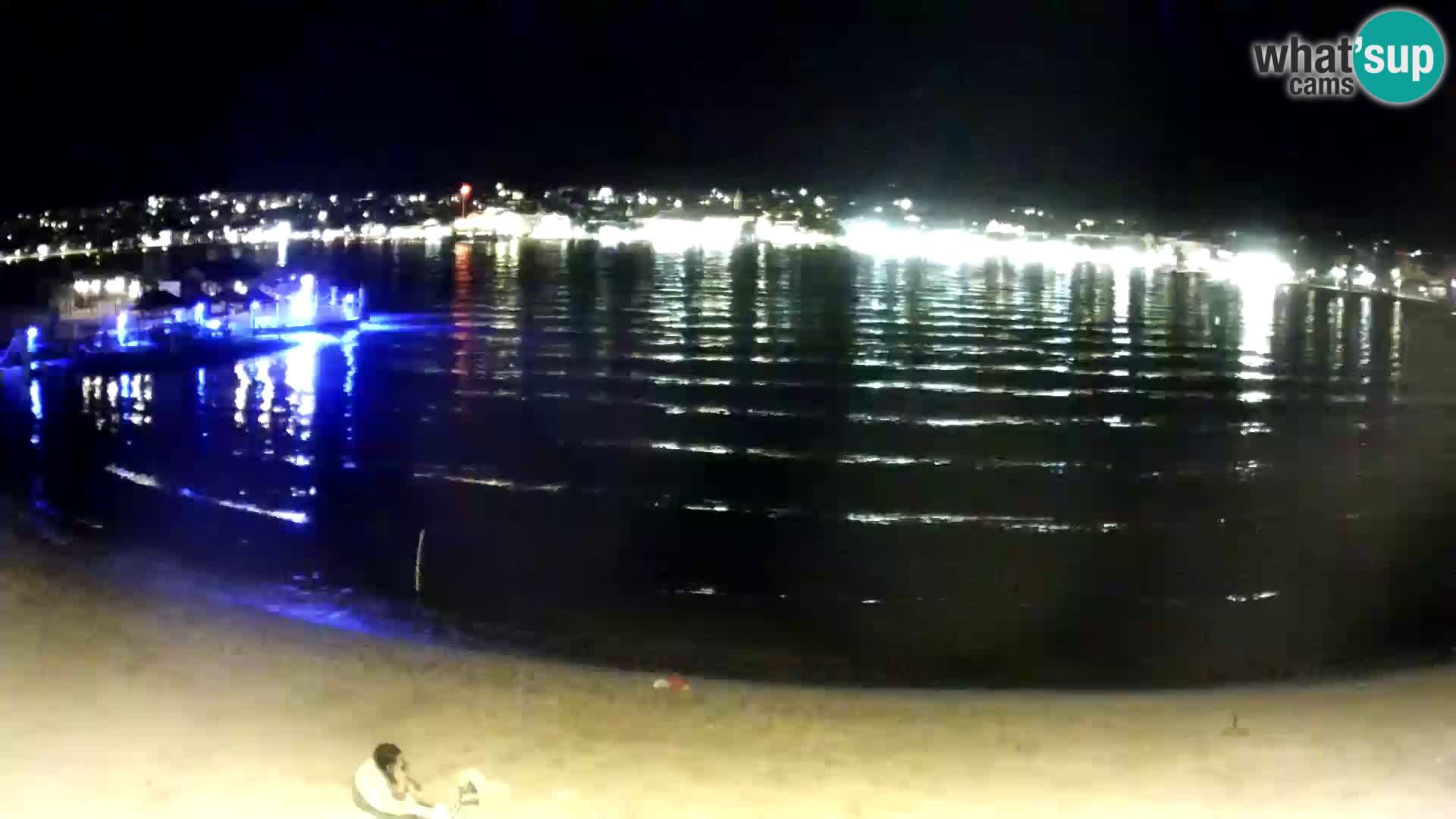 Novalja en vivo – playa de la ciudad
