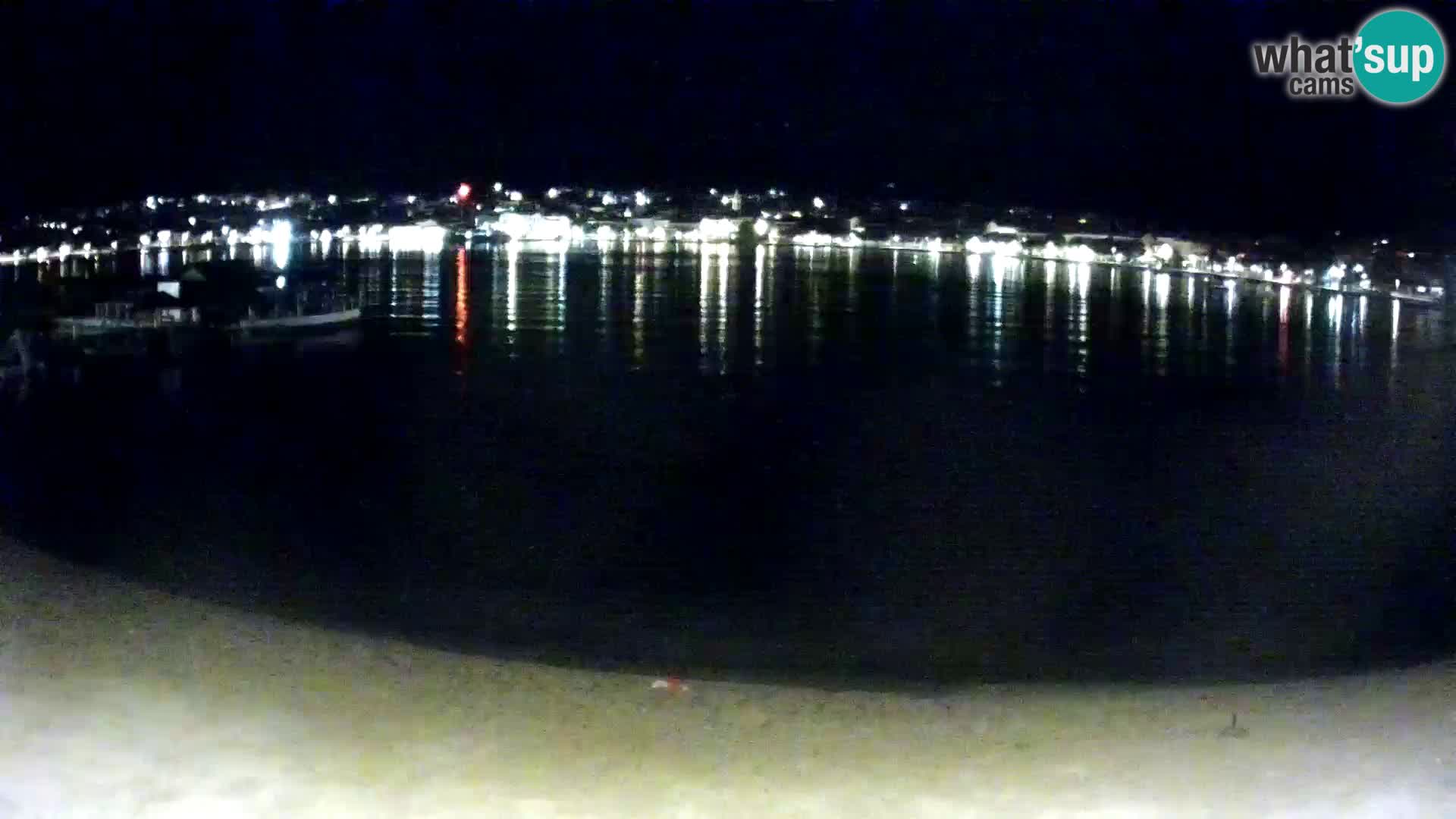 Novalja en vivo – playa de la ciudad