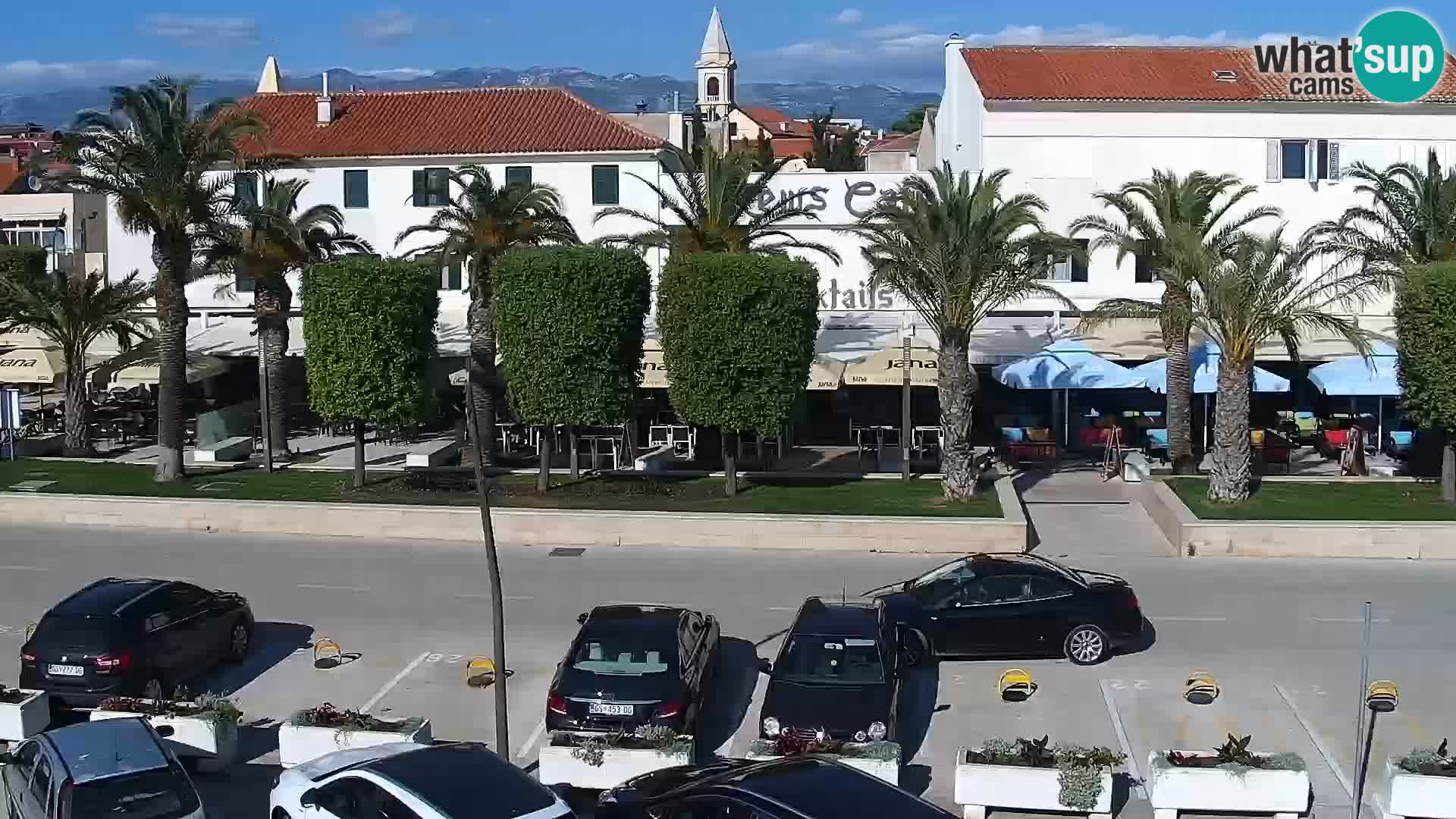 Webcam Novalja seaside promenade