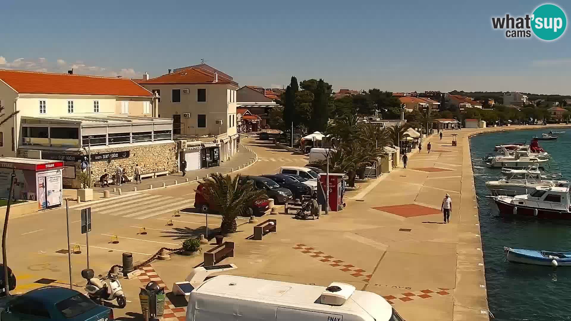 Web kamera Novalja promenada