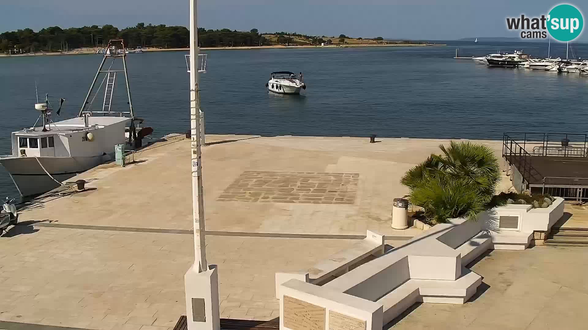 Livecam Promenade a Novalja