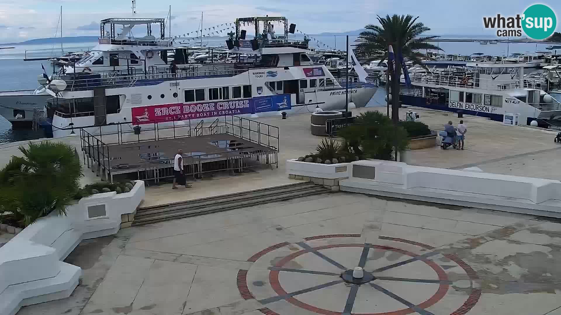 Webcam Novalja seaside promenade